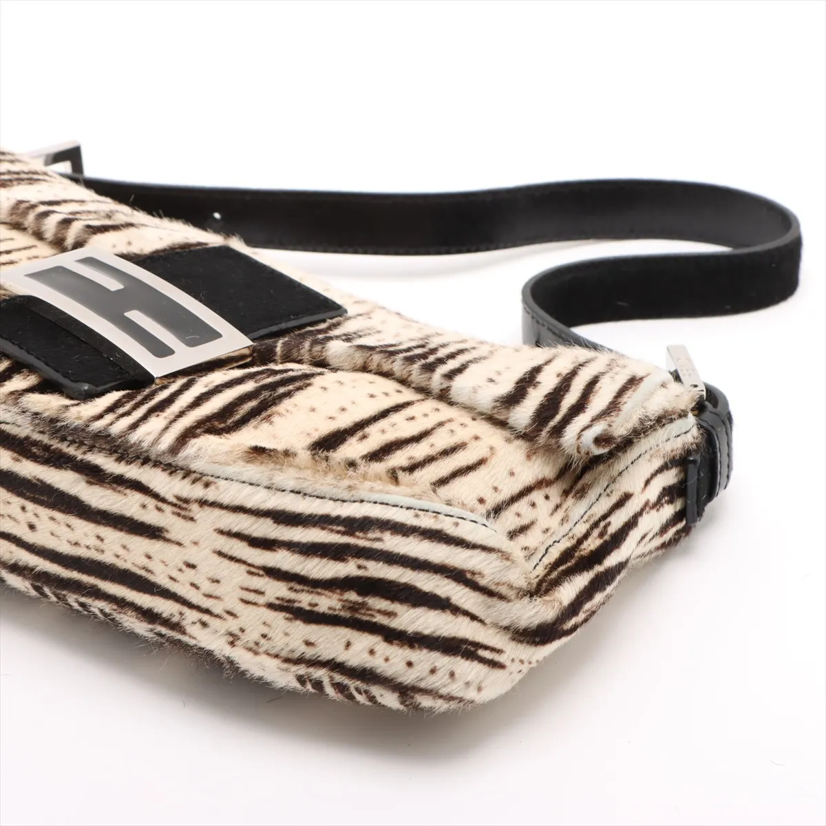 Mamma Bucket Harako x Leather Shoulder Bag Beige x Black 26424 — view 3