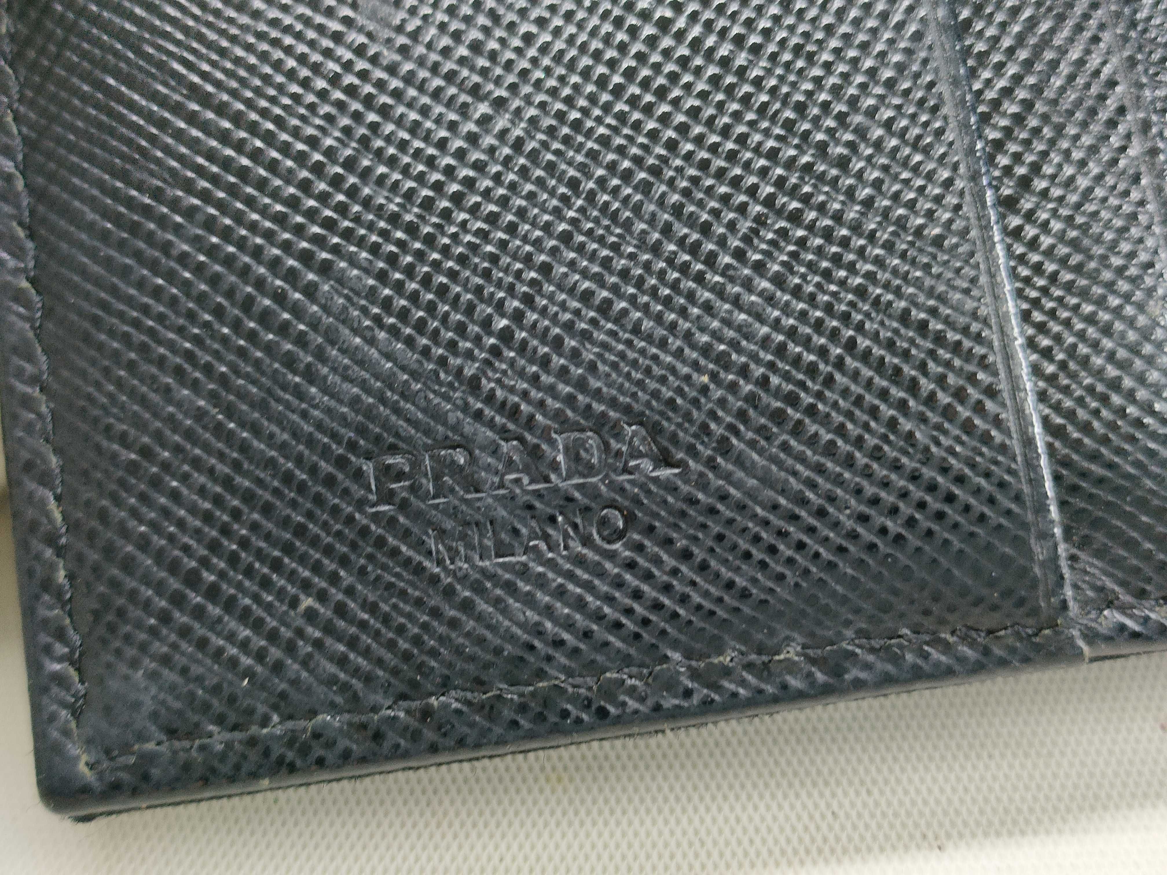nylon bifold wallet with triangular logo hardware. — view 9