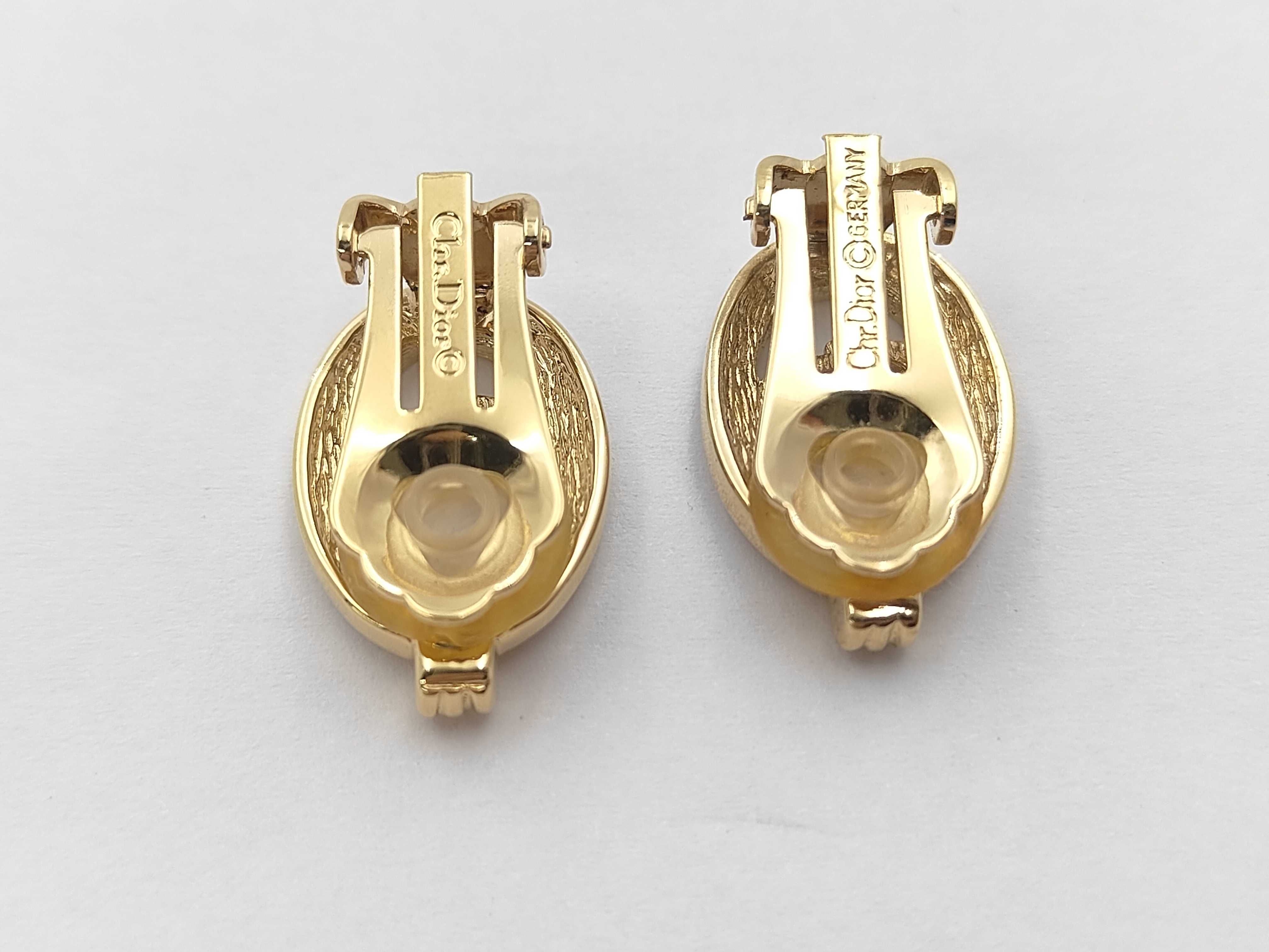 earrings — view 2