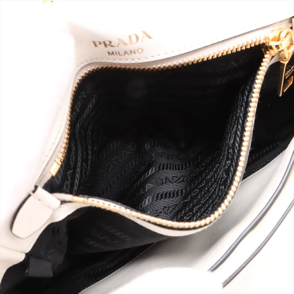 Saffiano Leather Chain Shoulder Bag White 1BD193 — view 8