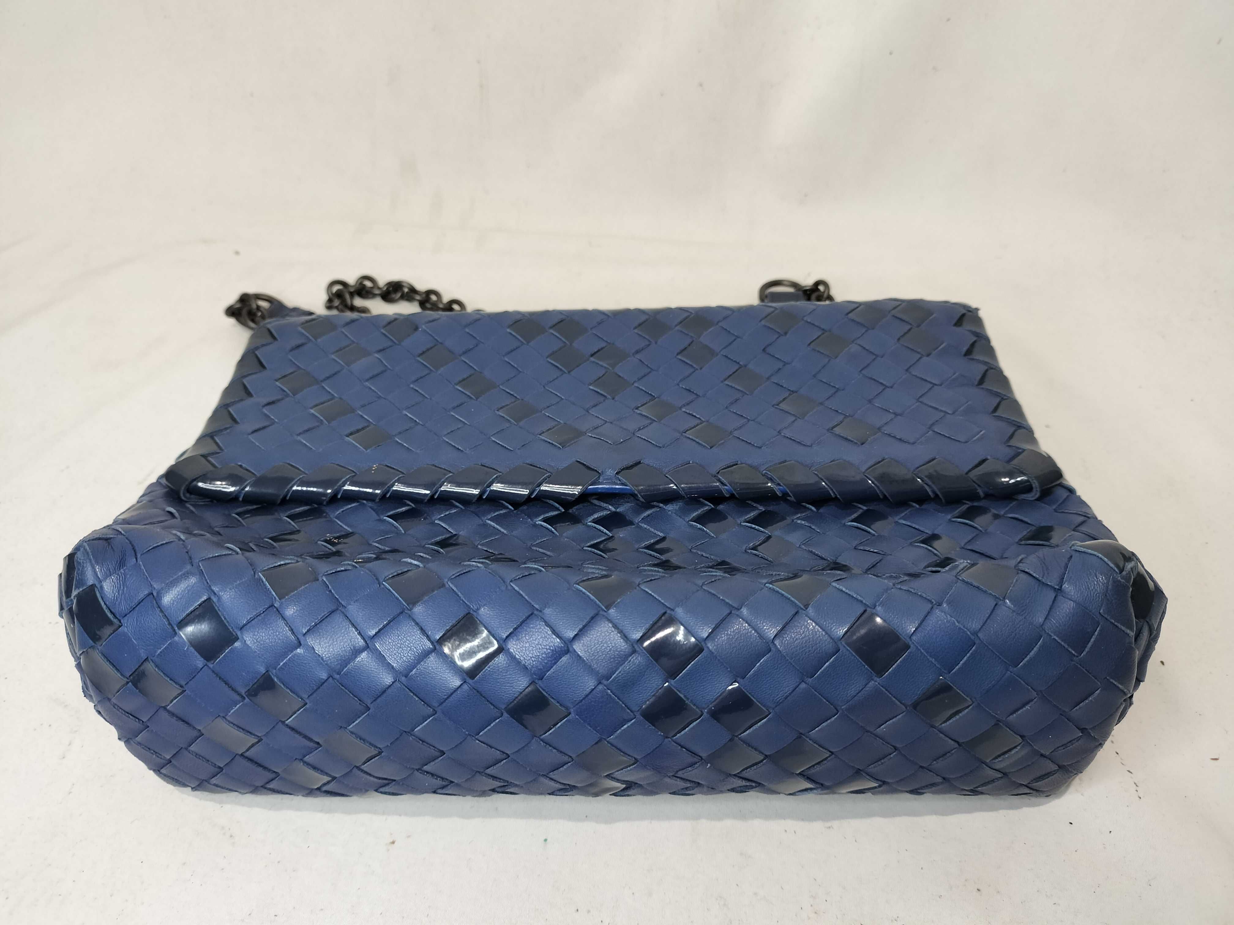 Intrecciato Olympia Leather Chain Shoulder Bag Blue Handbag — view 7