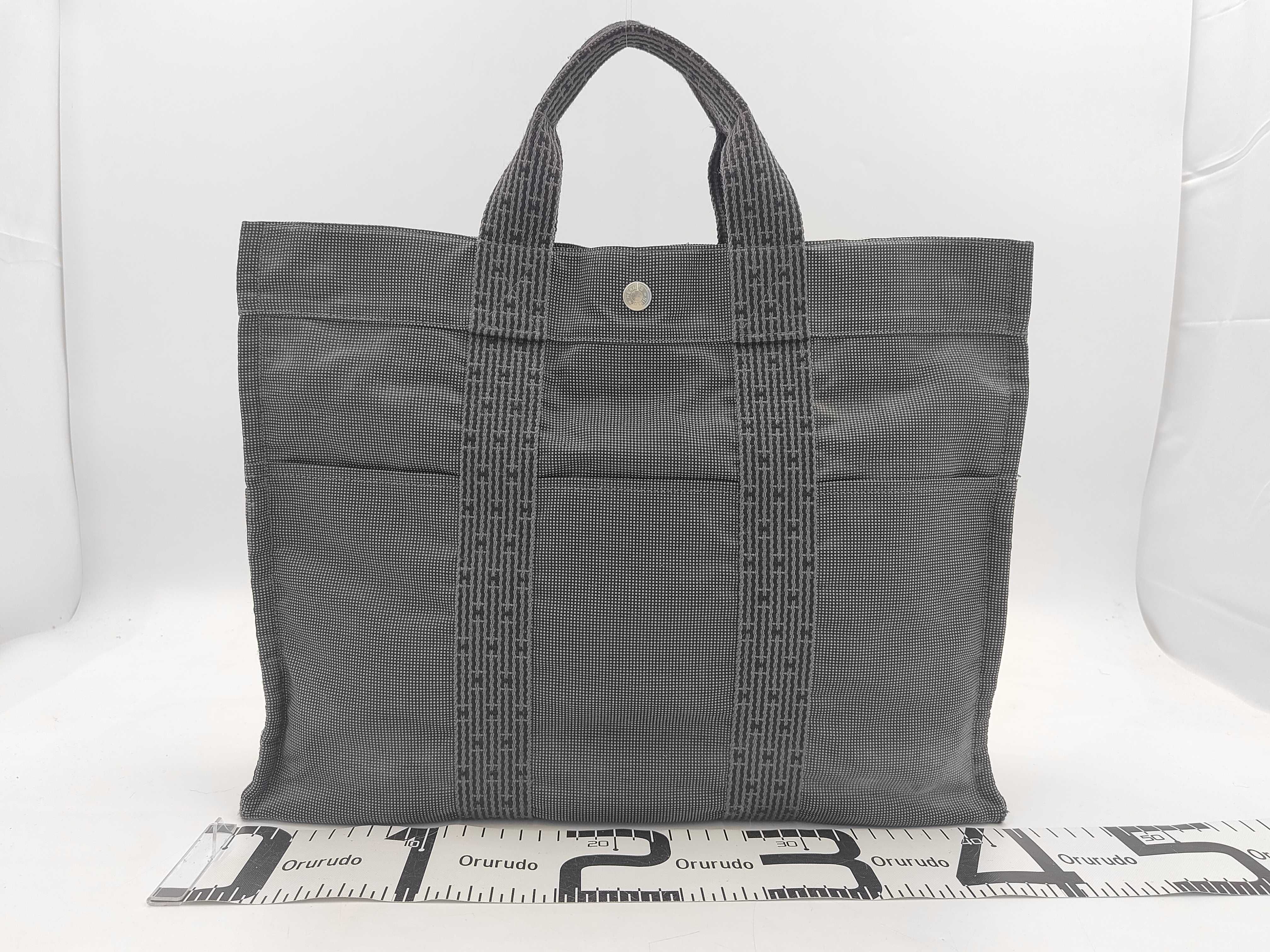 Herline Grey Tote Bag MM Handbag with Padlock Tote Bag — view 2