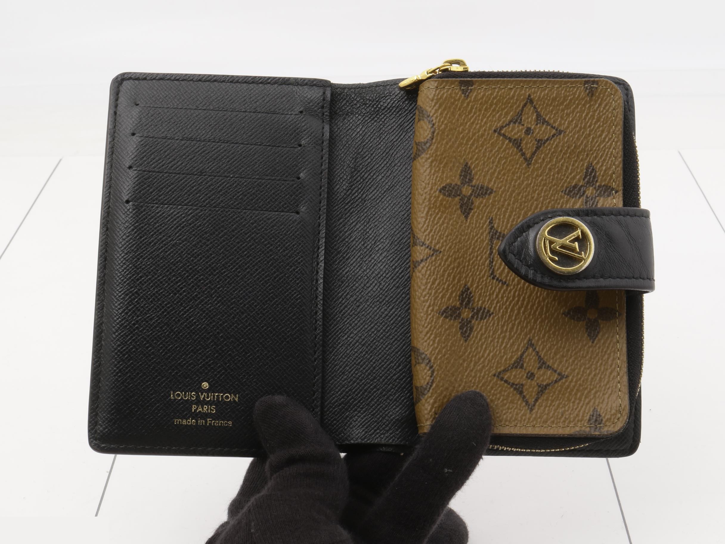 Monogram Giant Reverse Portefeuille Juliette Bi-fold Wallet — view 4
