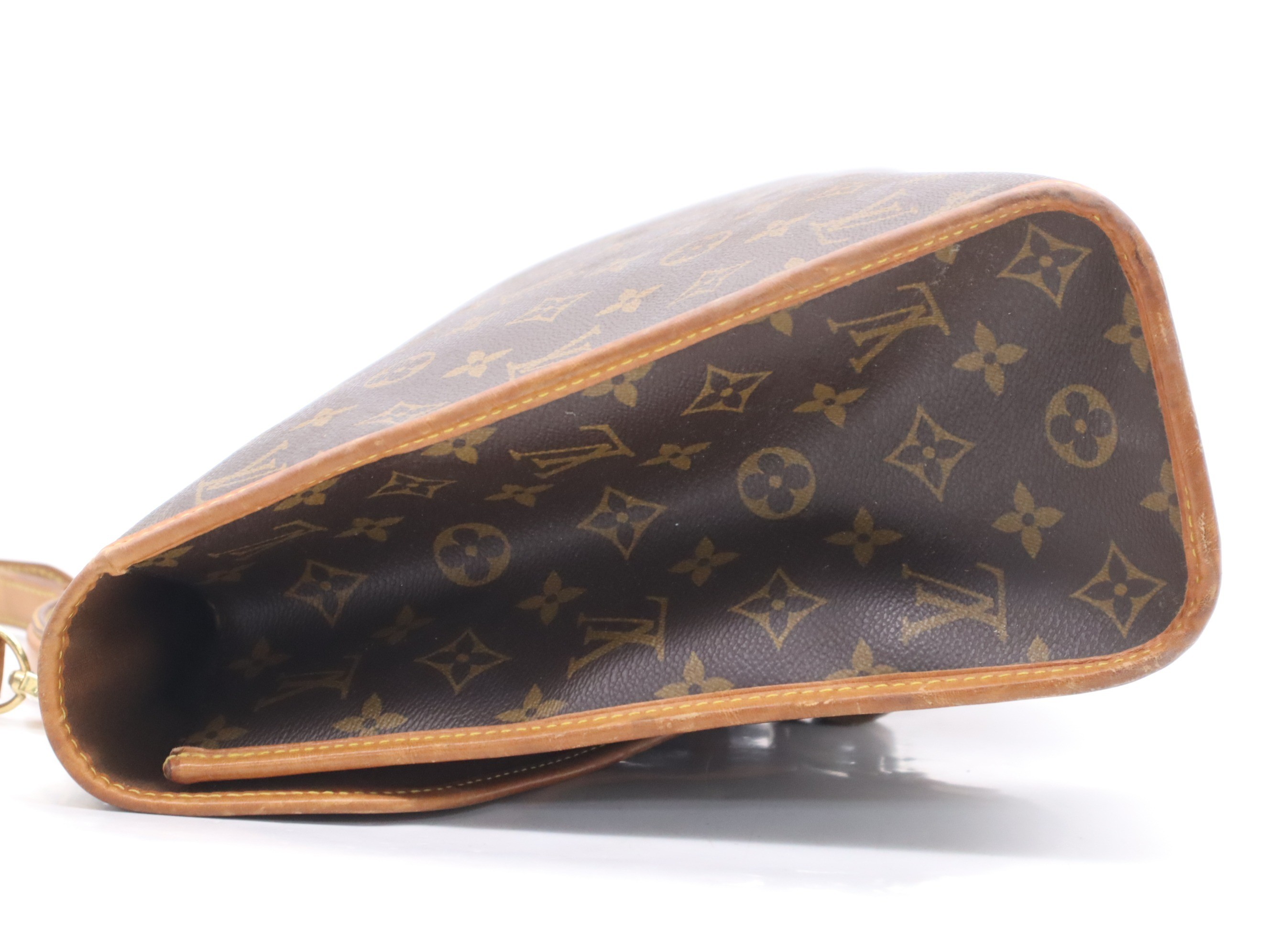 Beverly with shoulder strap — view 3