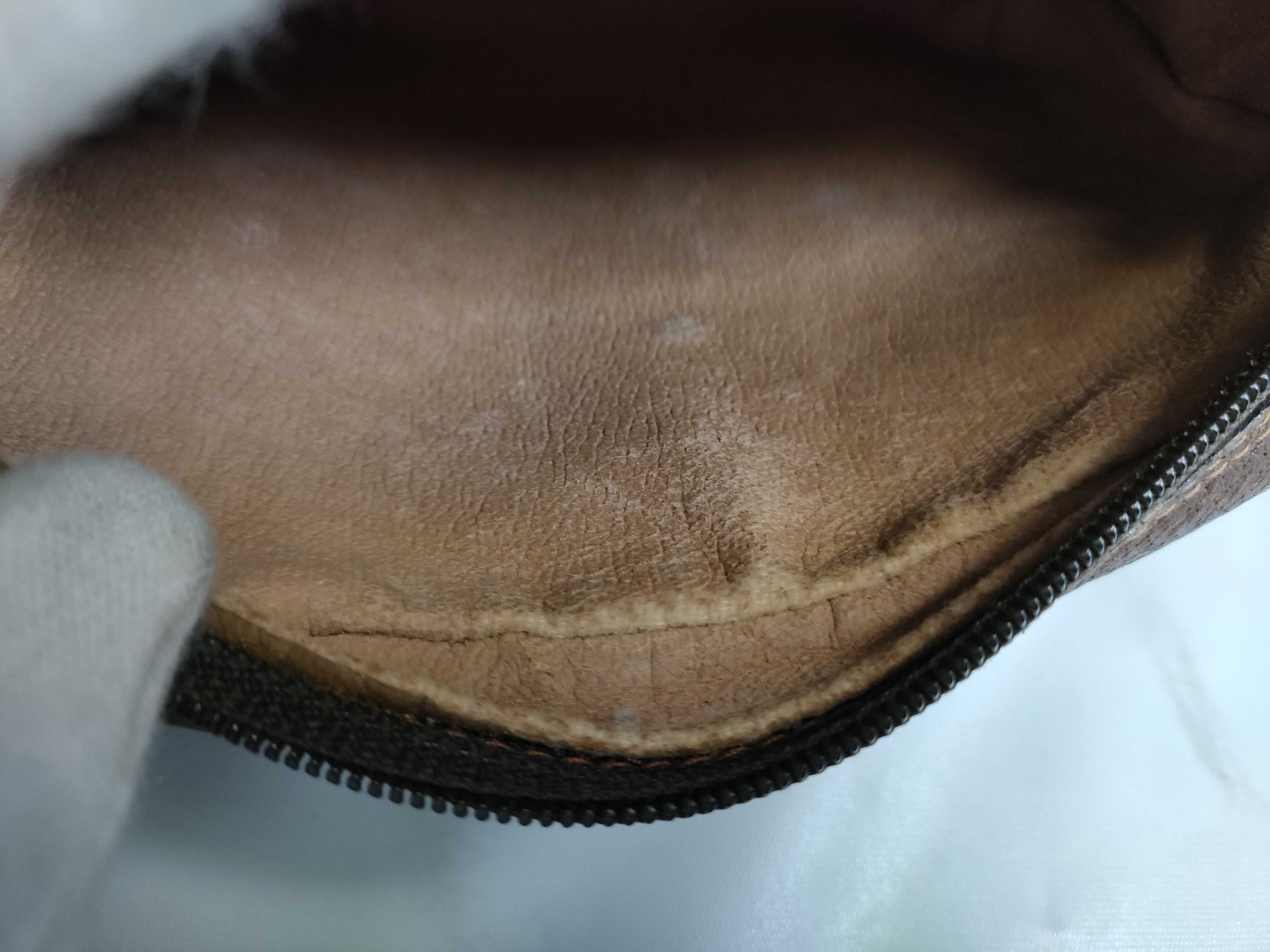 GG Supreme 15602066 Shoulder Bag — view 12