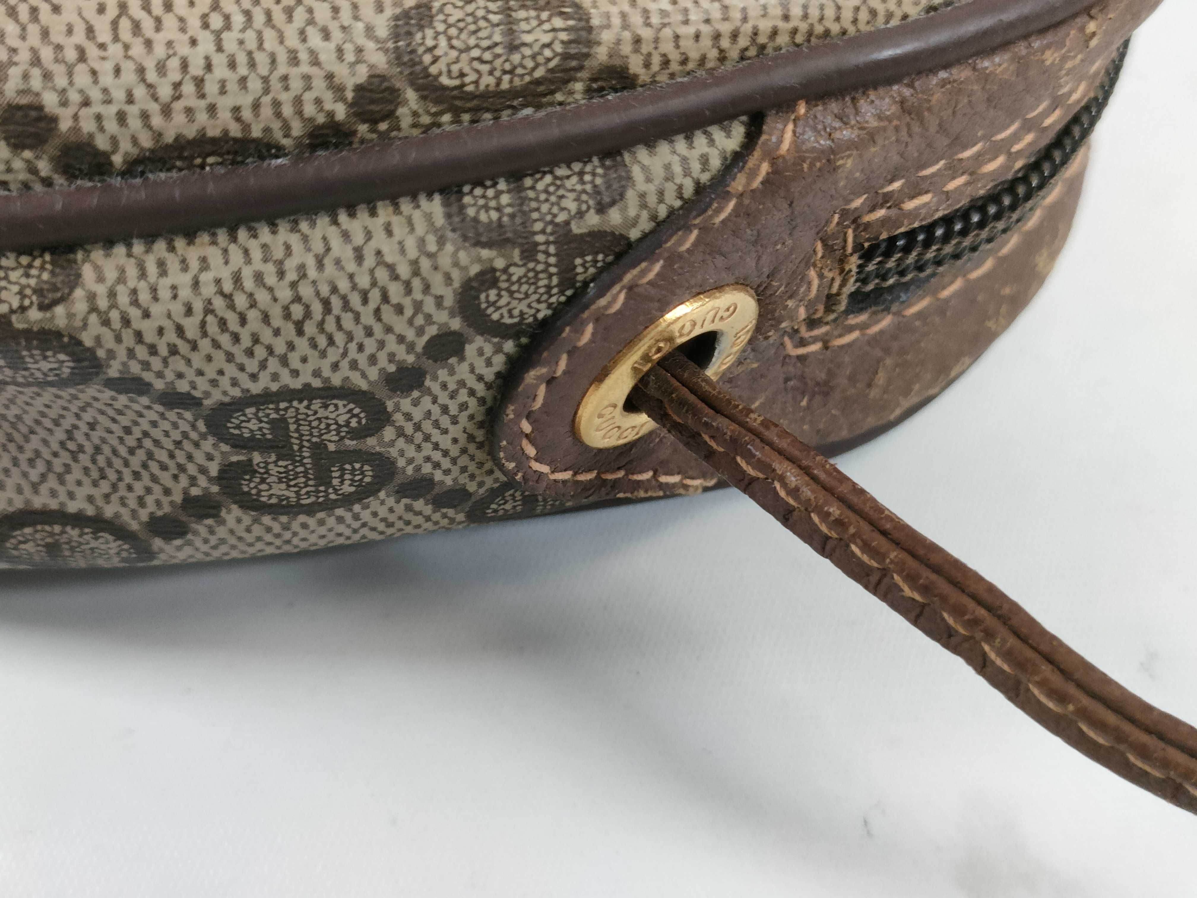 GG Supreme 15602066 Shoulder Bag — view 5