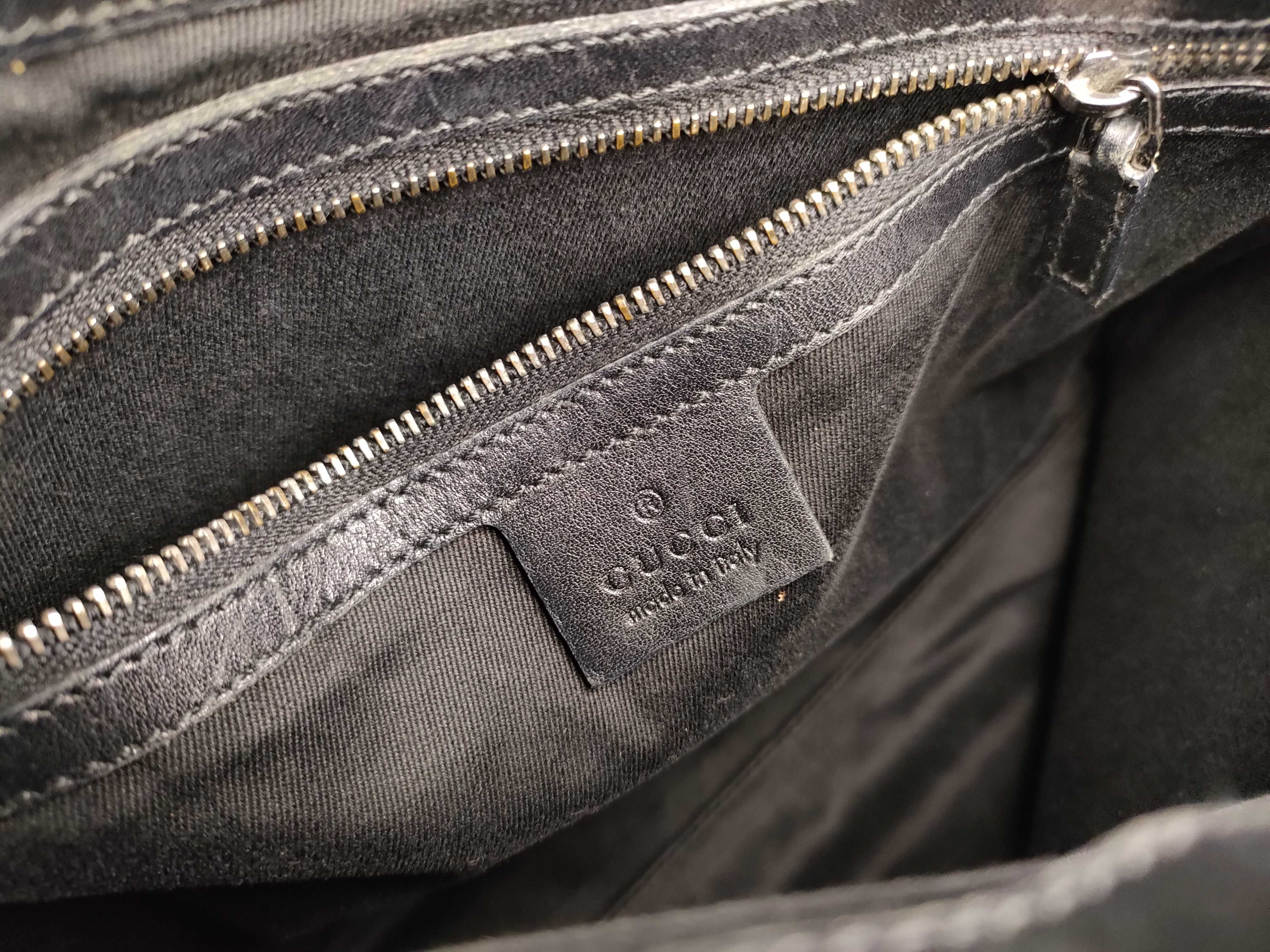 GG Canvas One-Shoulder Bag, Black Shoulder Bag — view 12