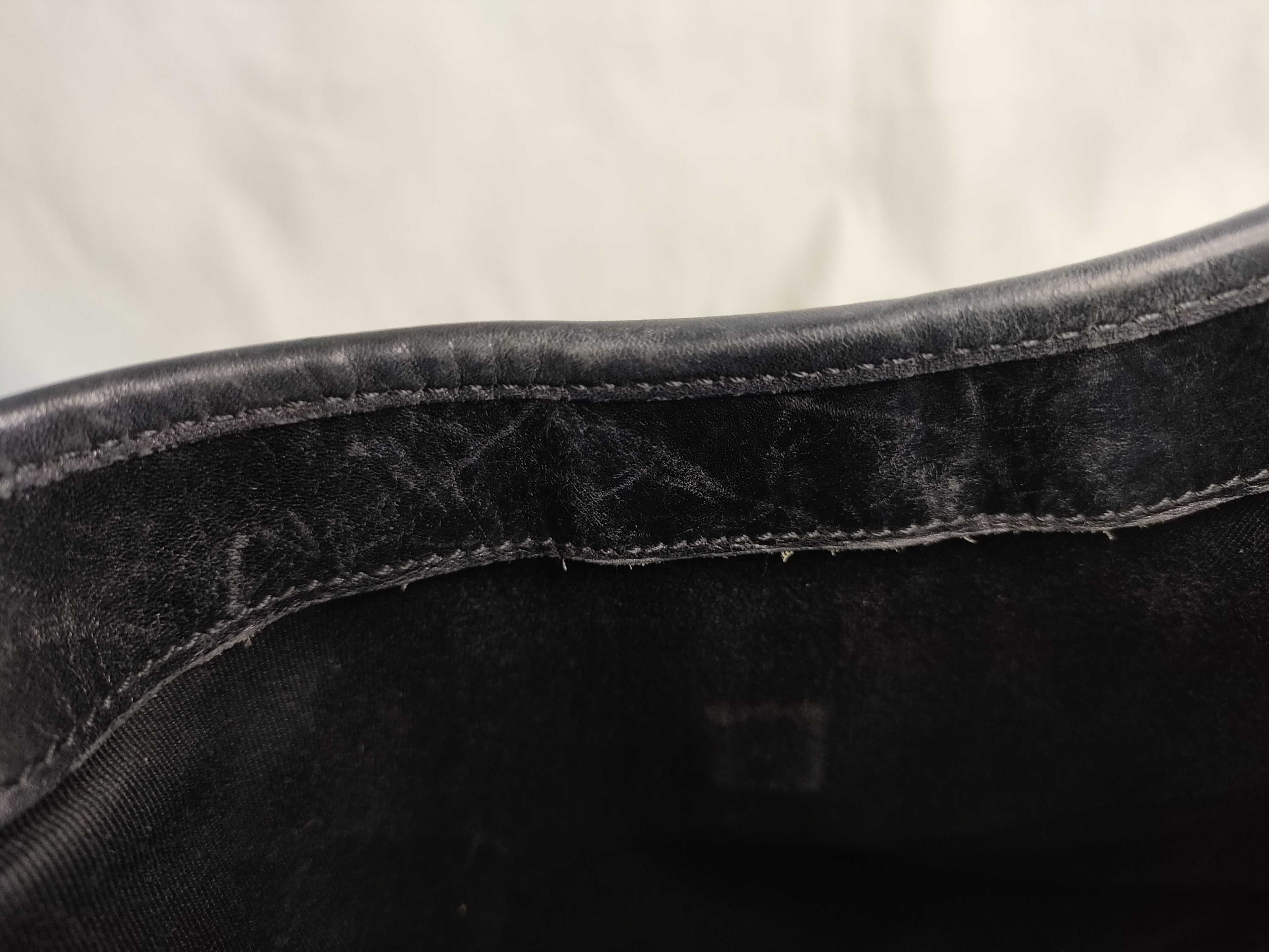 GG Canvas One-Shoulder Bag, Black Shoulder Bag — view 14