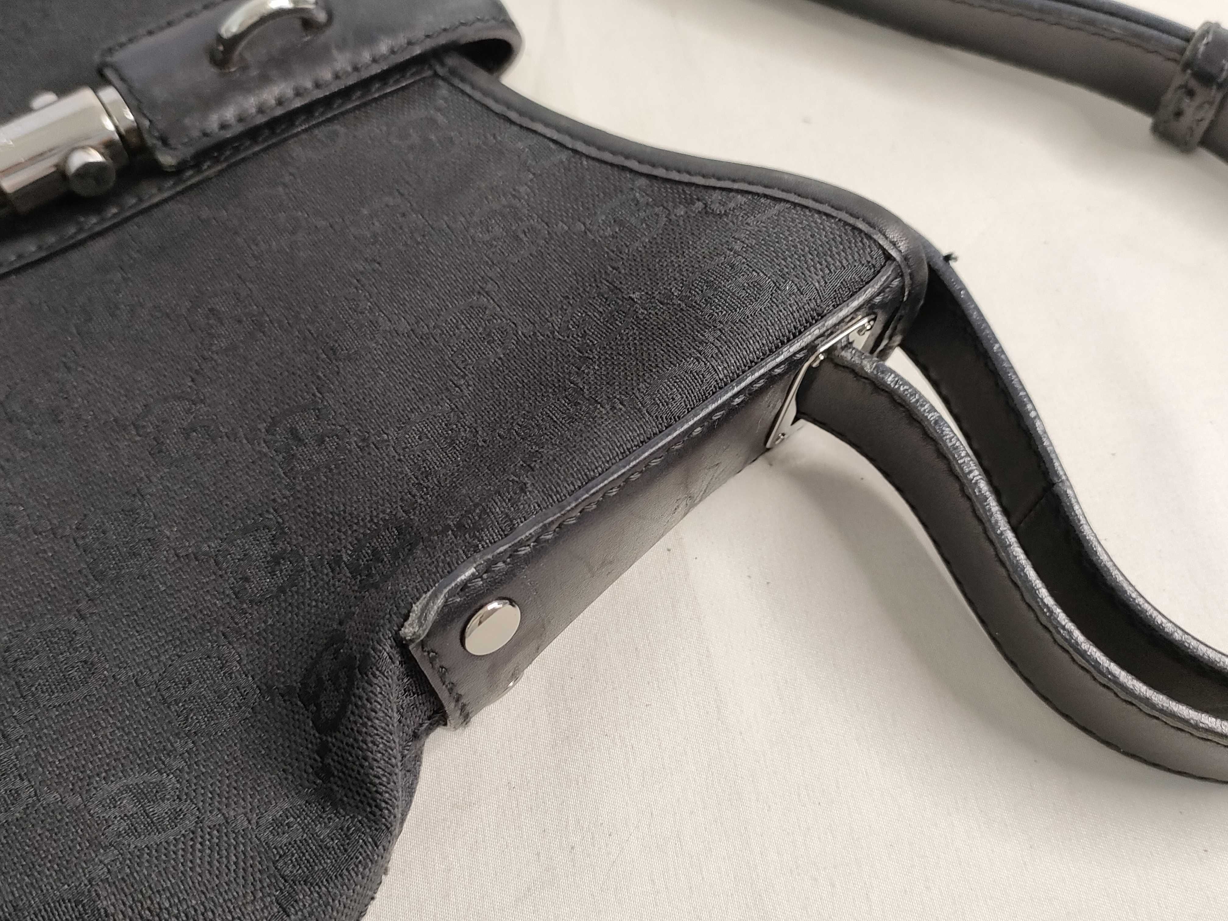 GG Canvas One-Shoulder Bag, Black Shoulder Bag — view 15