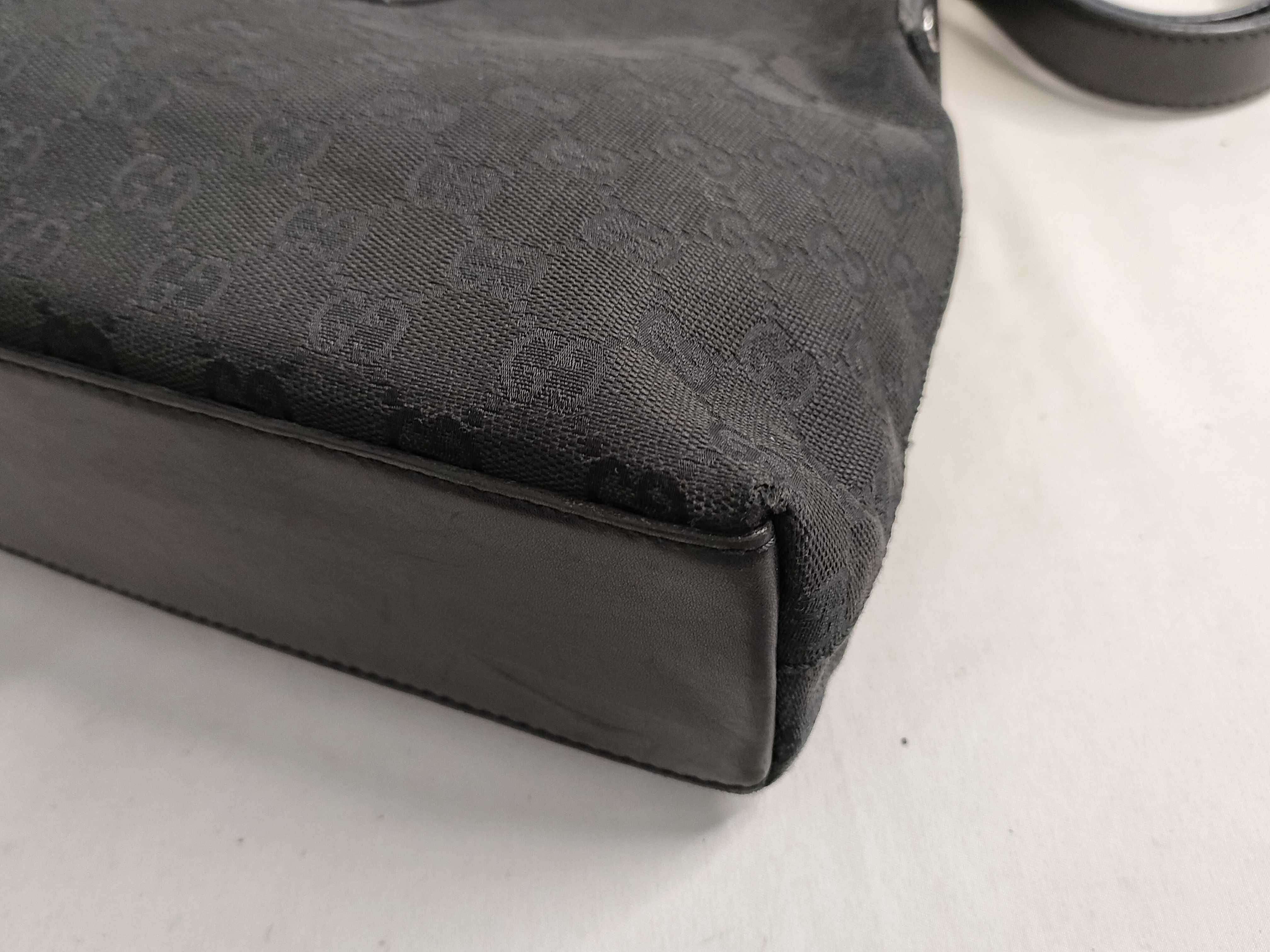 GG Canvas One-Shoulder Bag, Black Shoulder Bag — view 6
