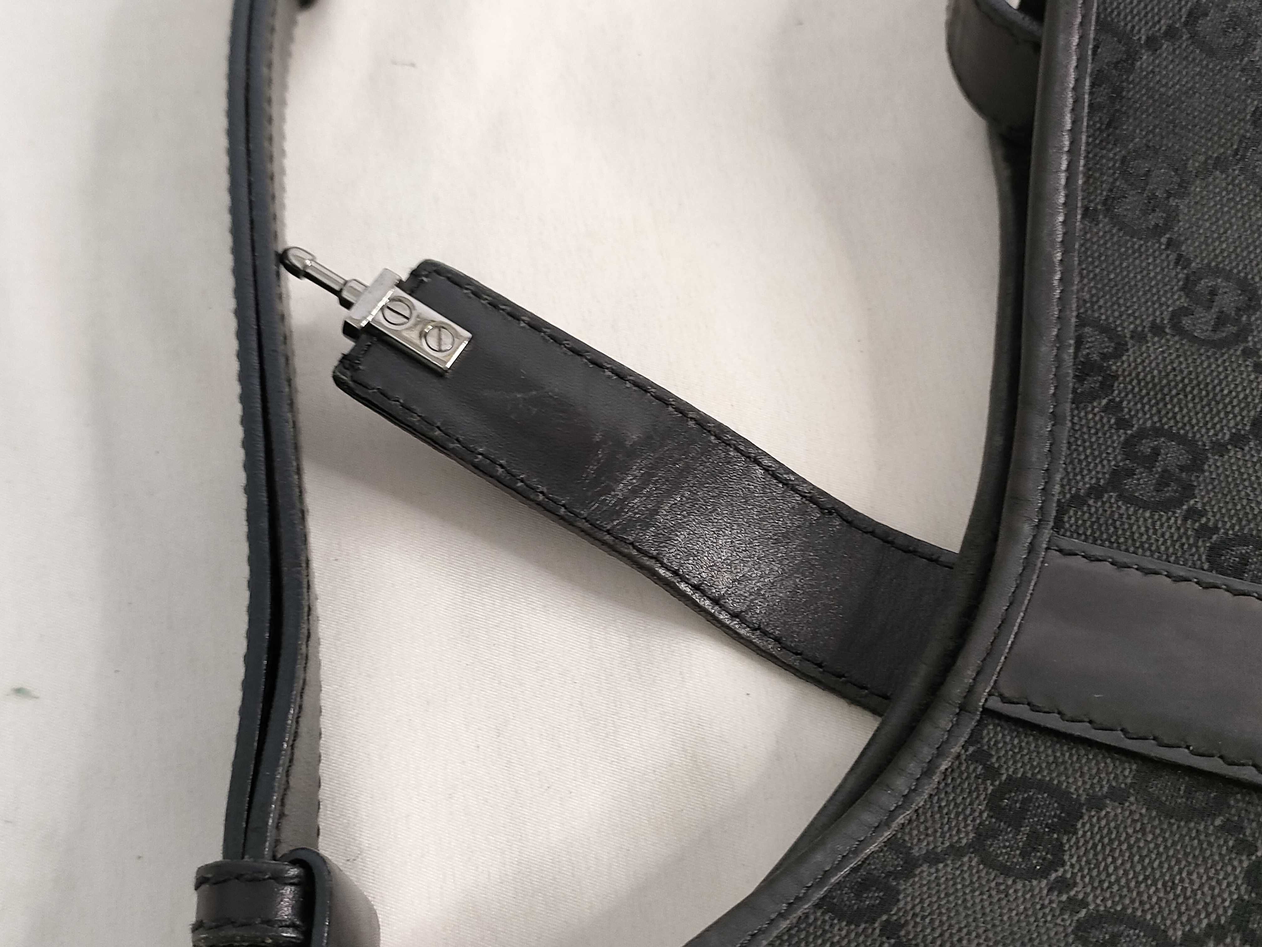GG Canvas One-Shoulder Bag, Black Shoulder Bag — view 8