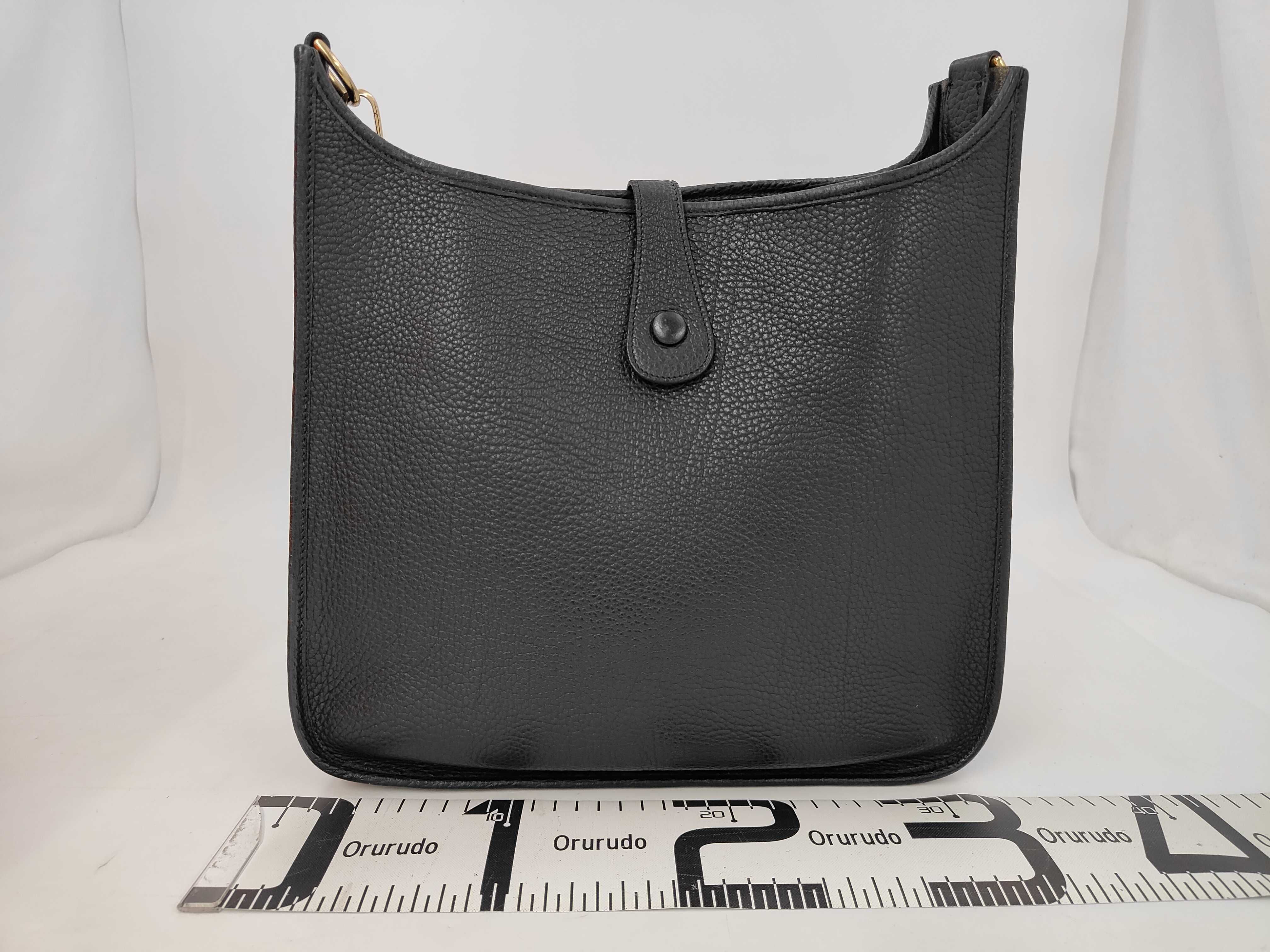 Evelyne Leather Shoulder Bag — view 2
