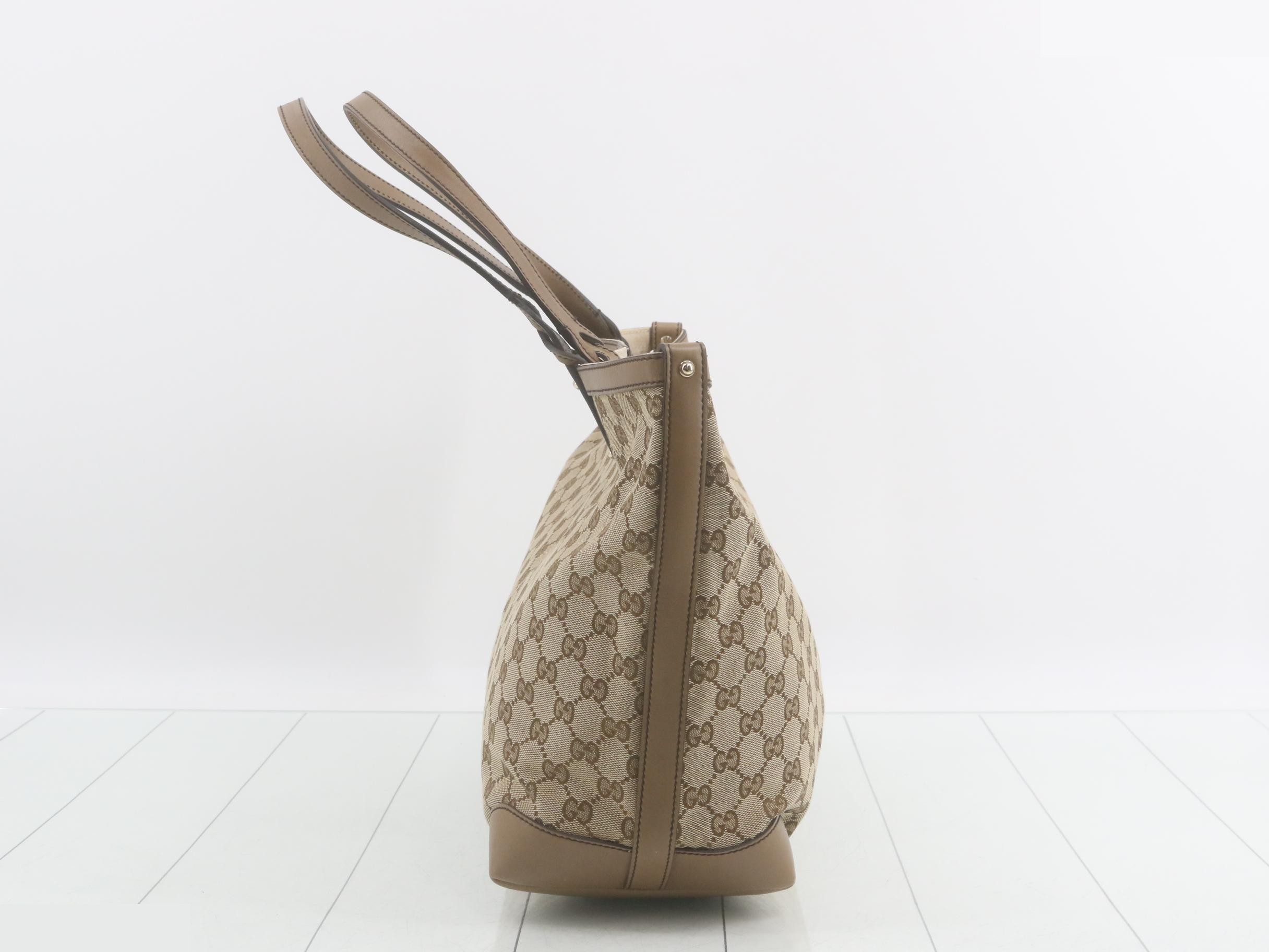GG Canvas Tote Bag with Pouch — view 4