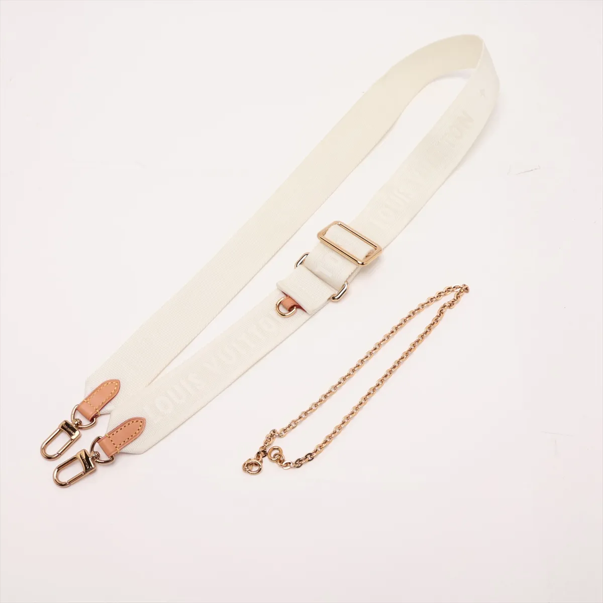 Monogram Tile Maxi Multi Pochette Accessoires M25374 White x Blue — view 7