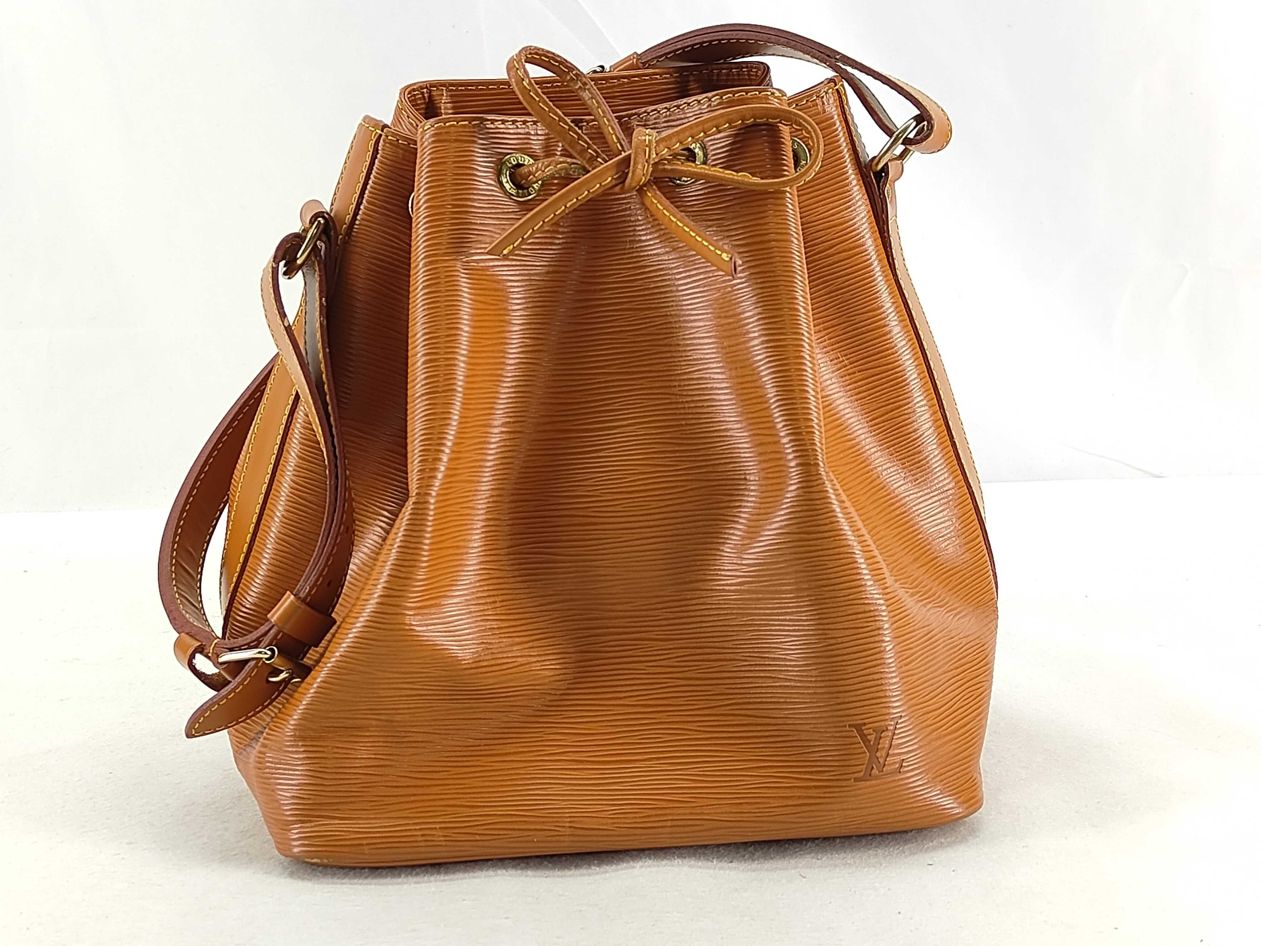 Epi Louis Vuitton Epi Petit Noe Shoulder Bag