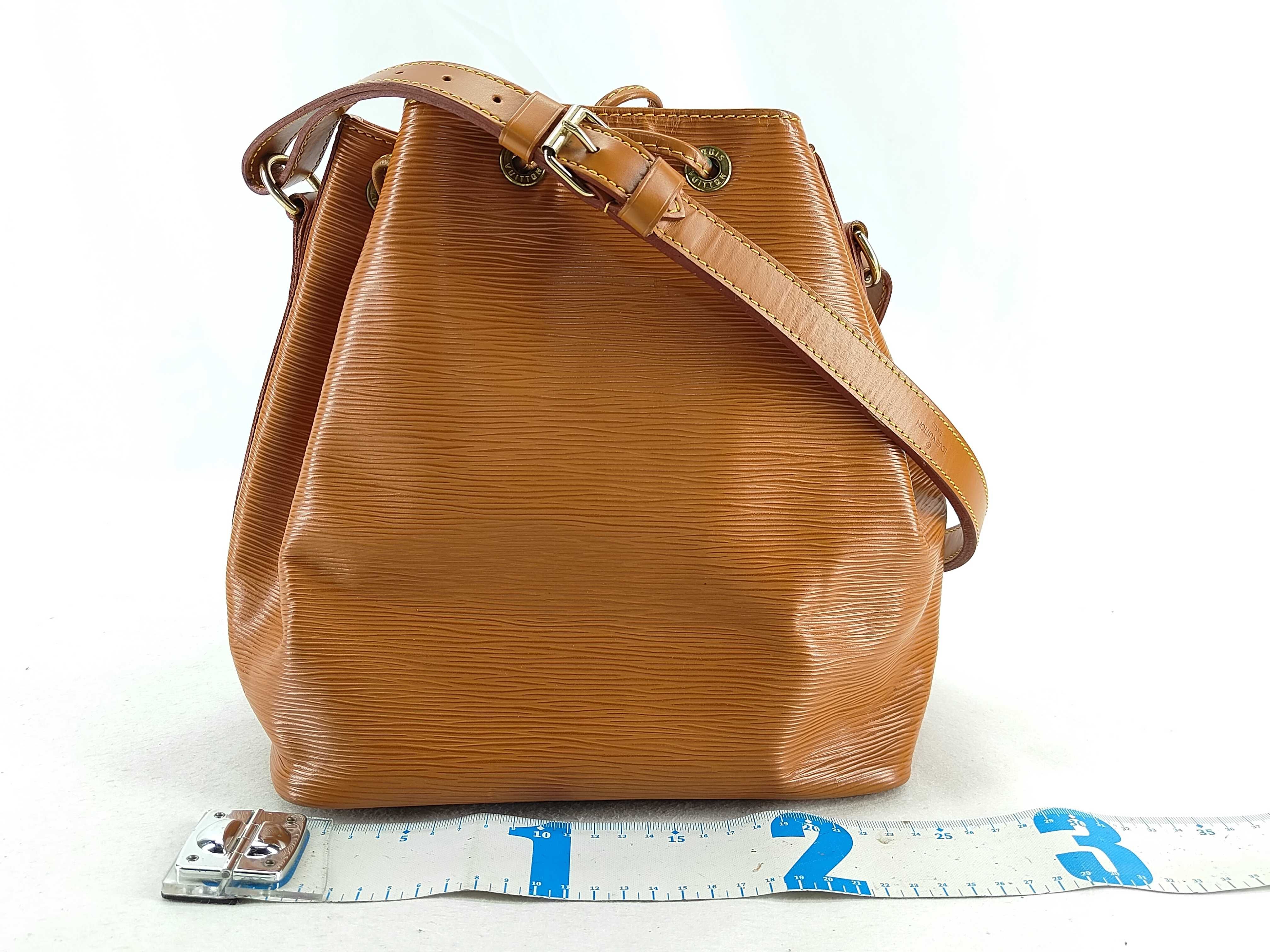 Epi Louis Vuitton Epi Petit Noe Shoulder Bag — view 2