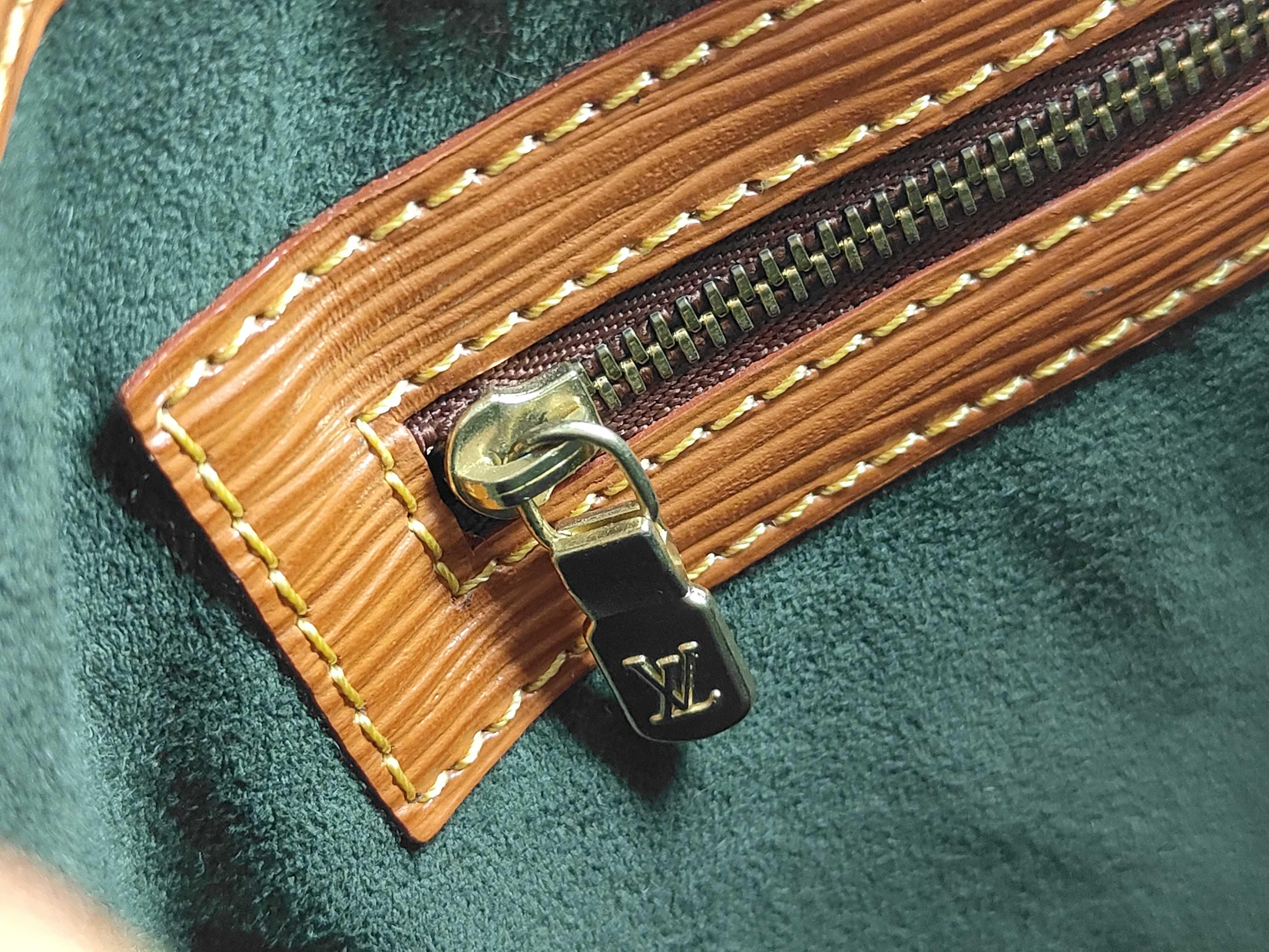 Epi Louis Vuitton Epi Petit Noe Shoulder Bag — view 13