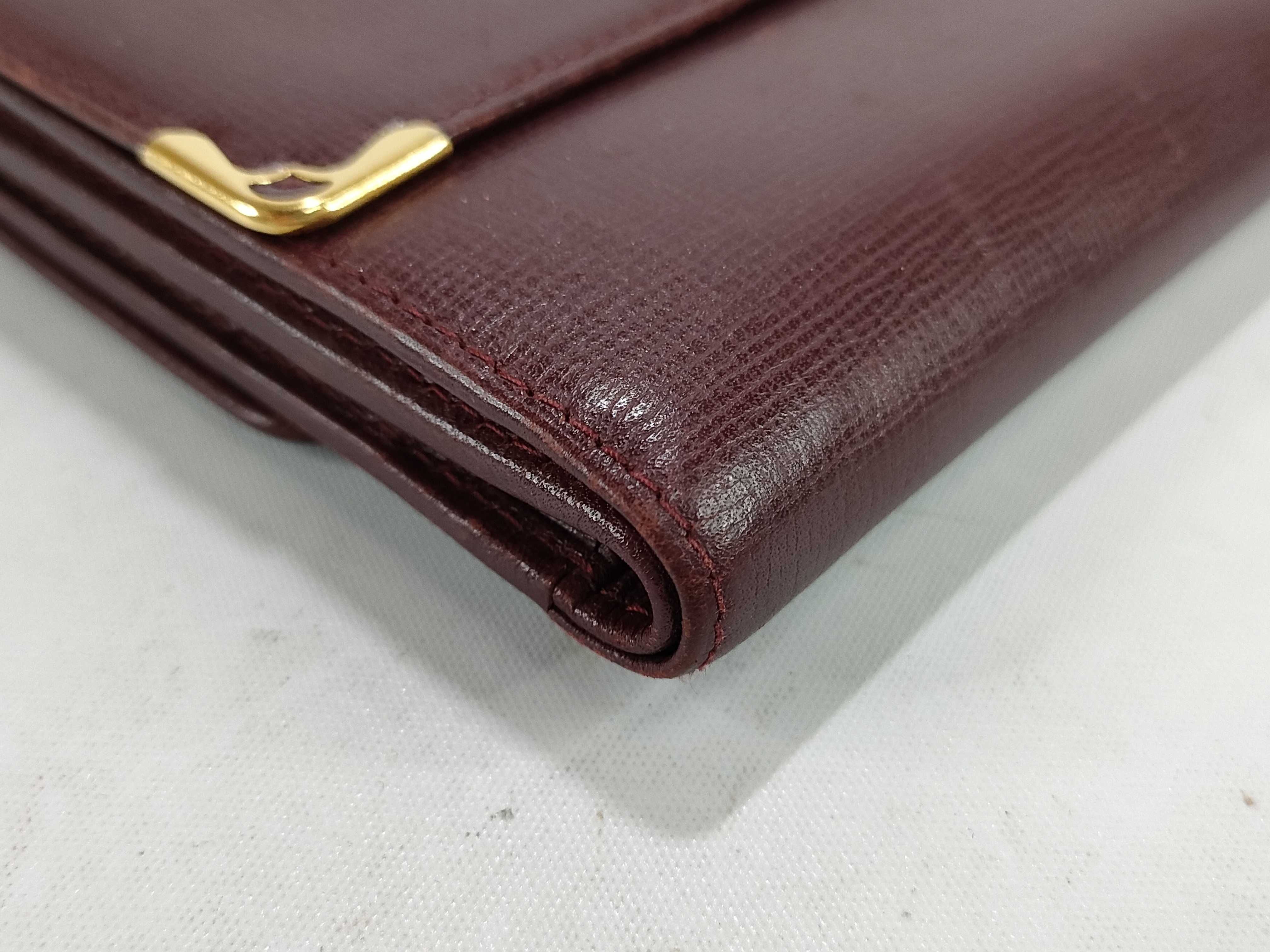 Must Compact Wallet — view 4