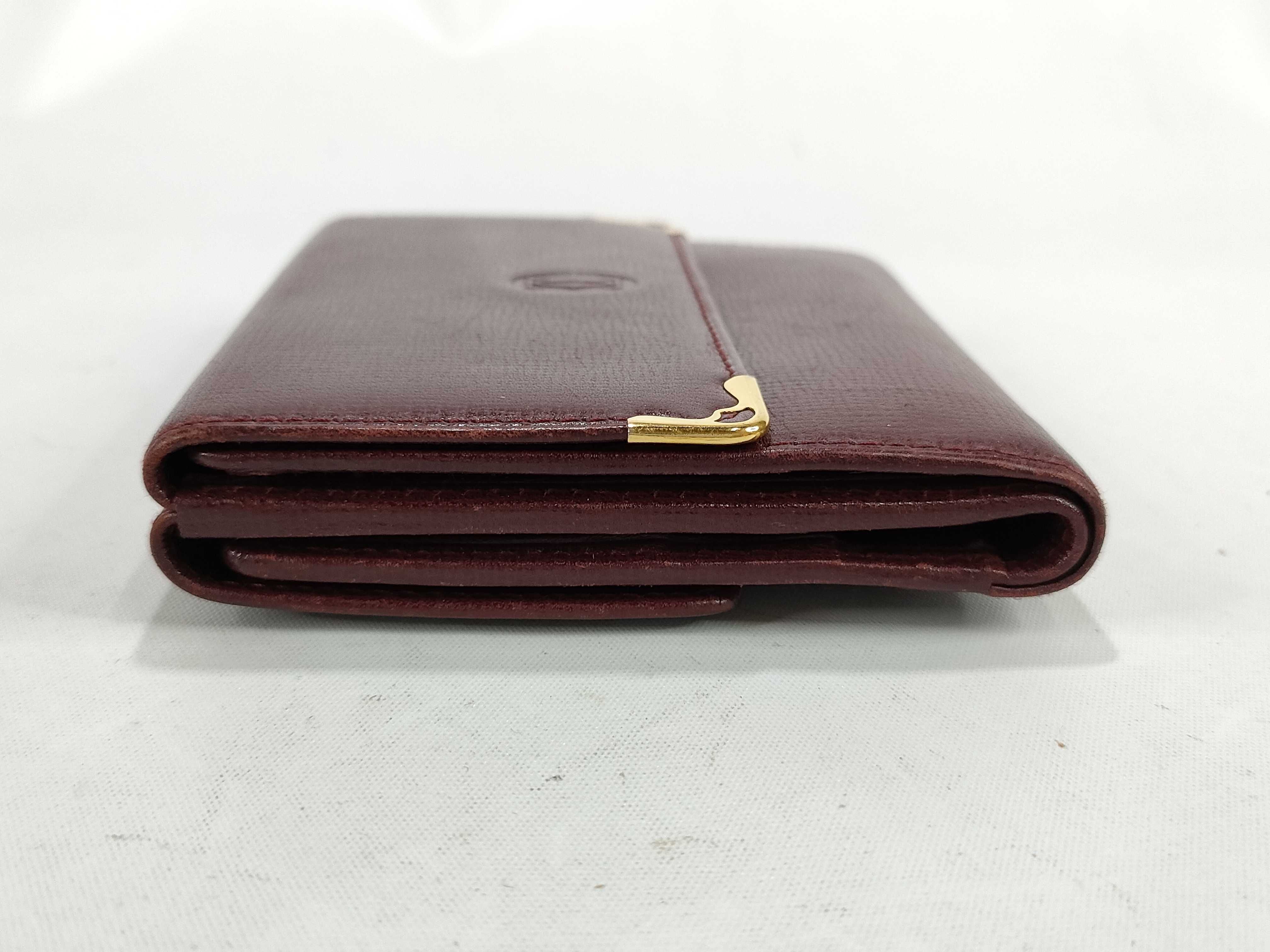 Must Compact Wallet — view 5