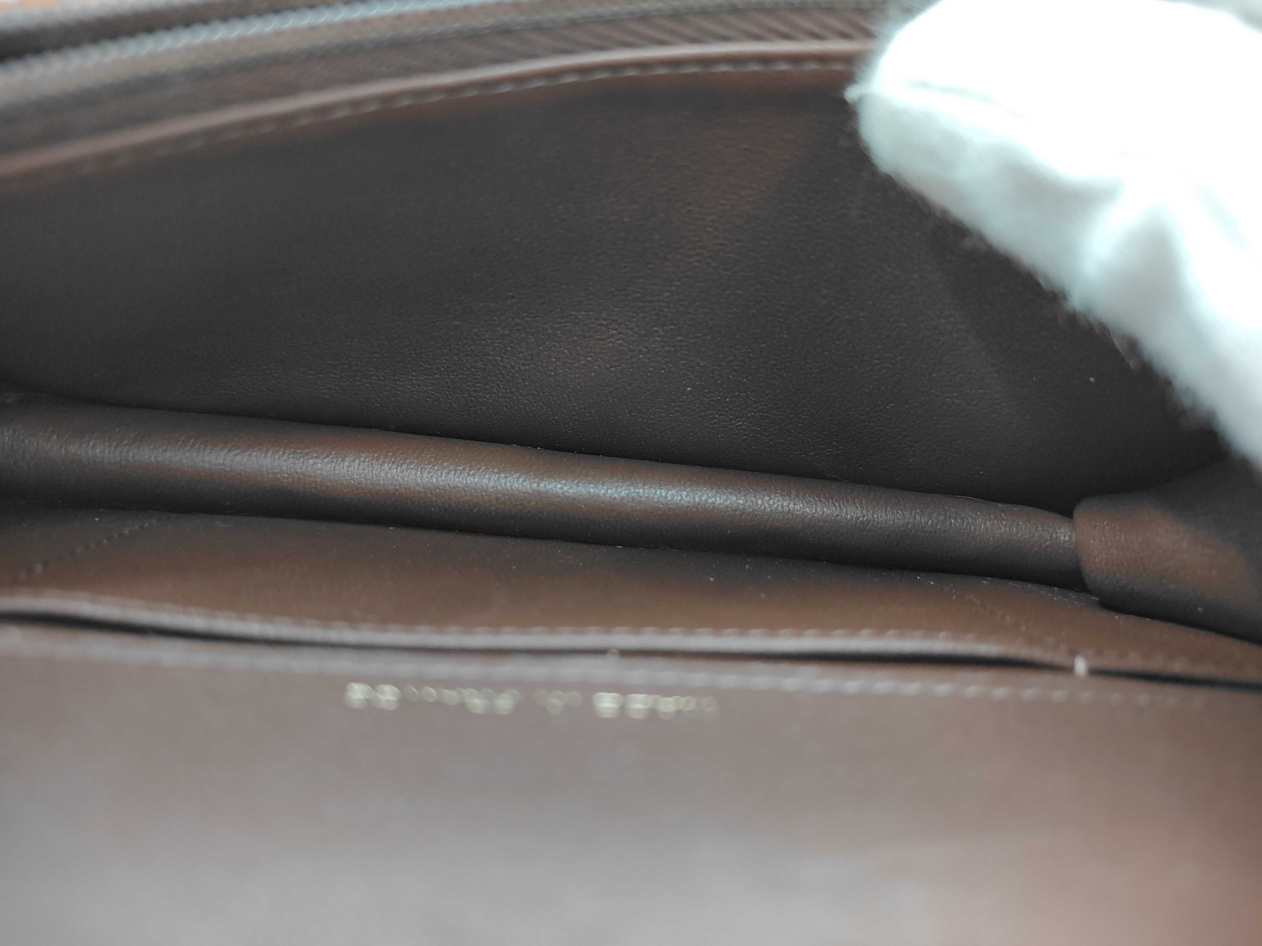 Caviar Skin Handle Chain Wallet Shoulder Bag — view 9