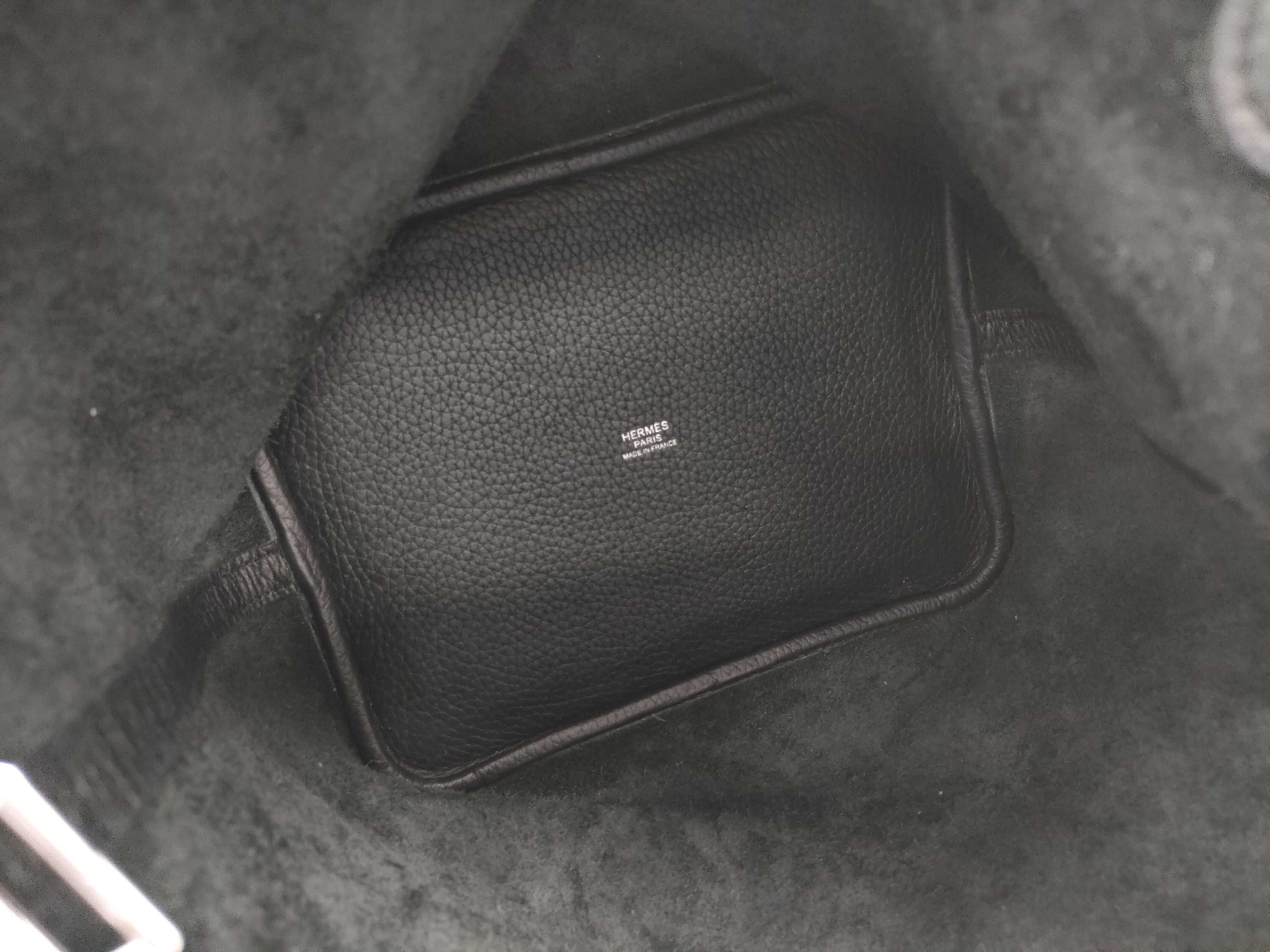 Picotin Lock MM Black Handbag — view 8