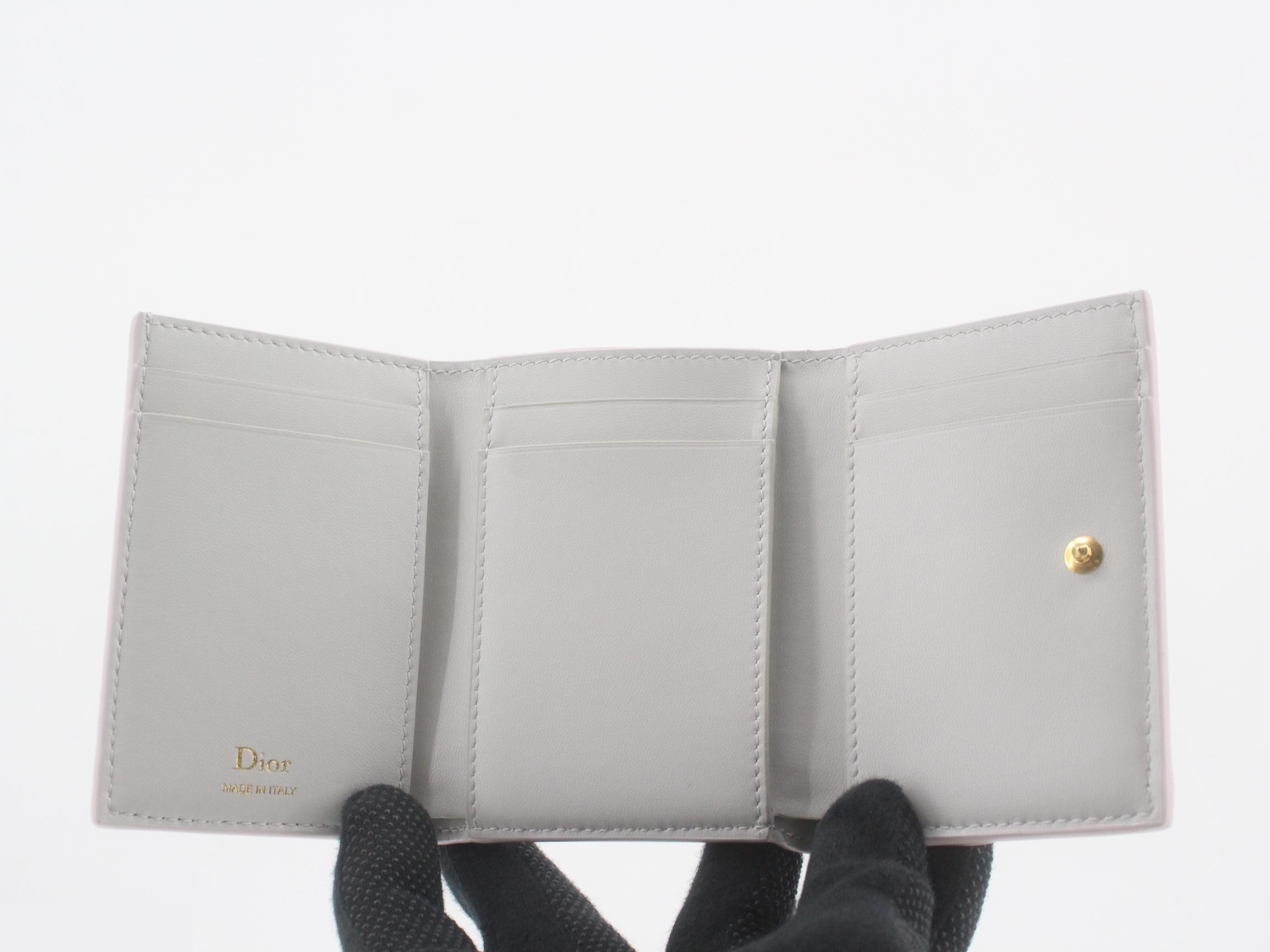 Japan Limited Edition Medallion Wallet, Pink — view 4
