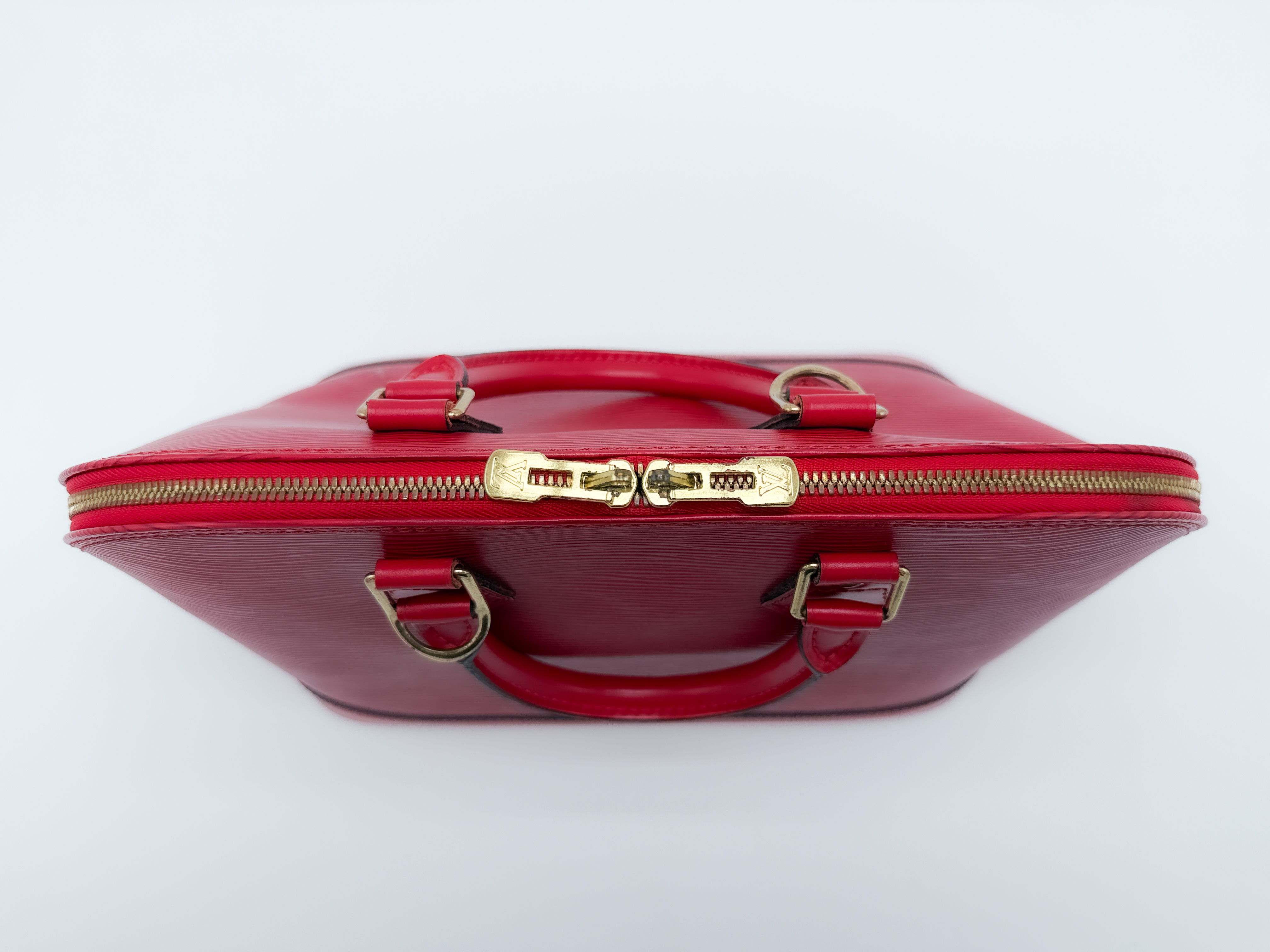 Epi M52147 Alma PM with strap, Castilian Red, MI0976 handbag — view 11