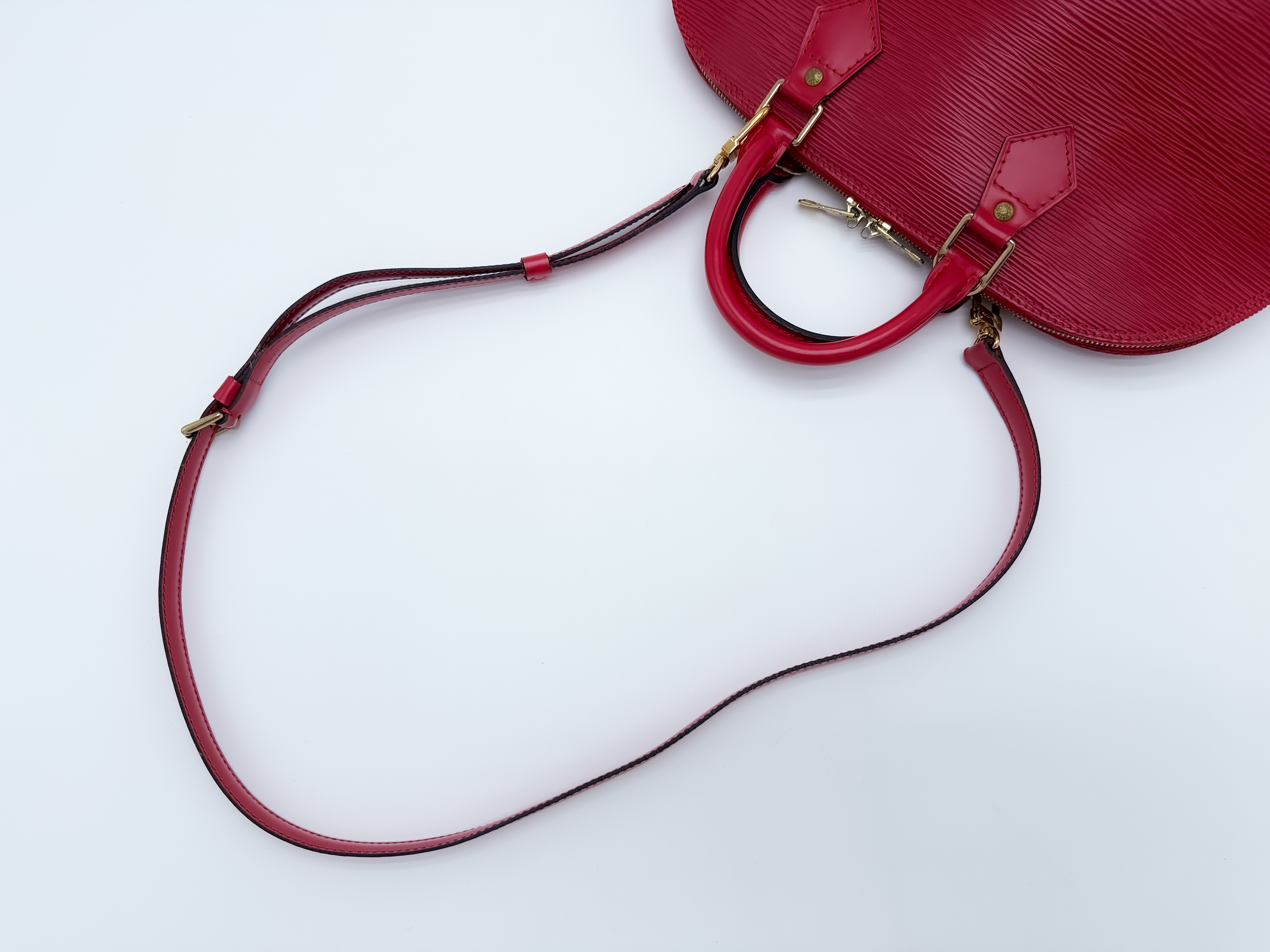 Epi M52147 Alma PM with strap, Castilian Red, MI0976 handbag — view 3