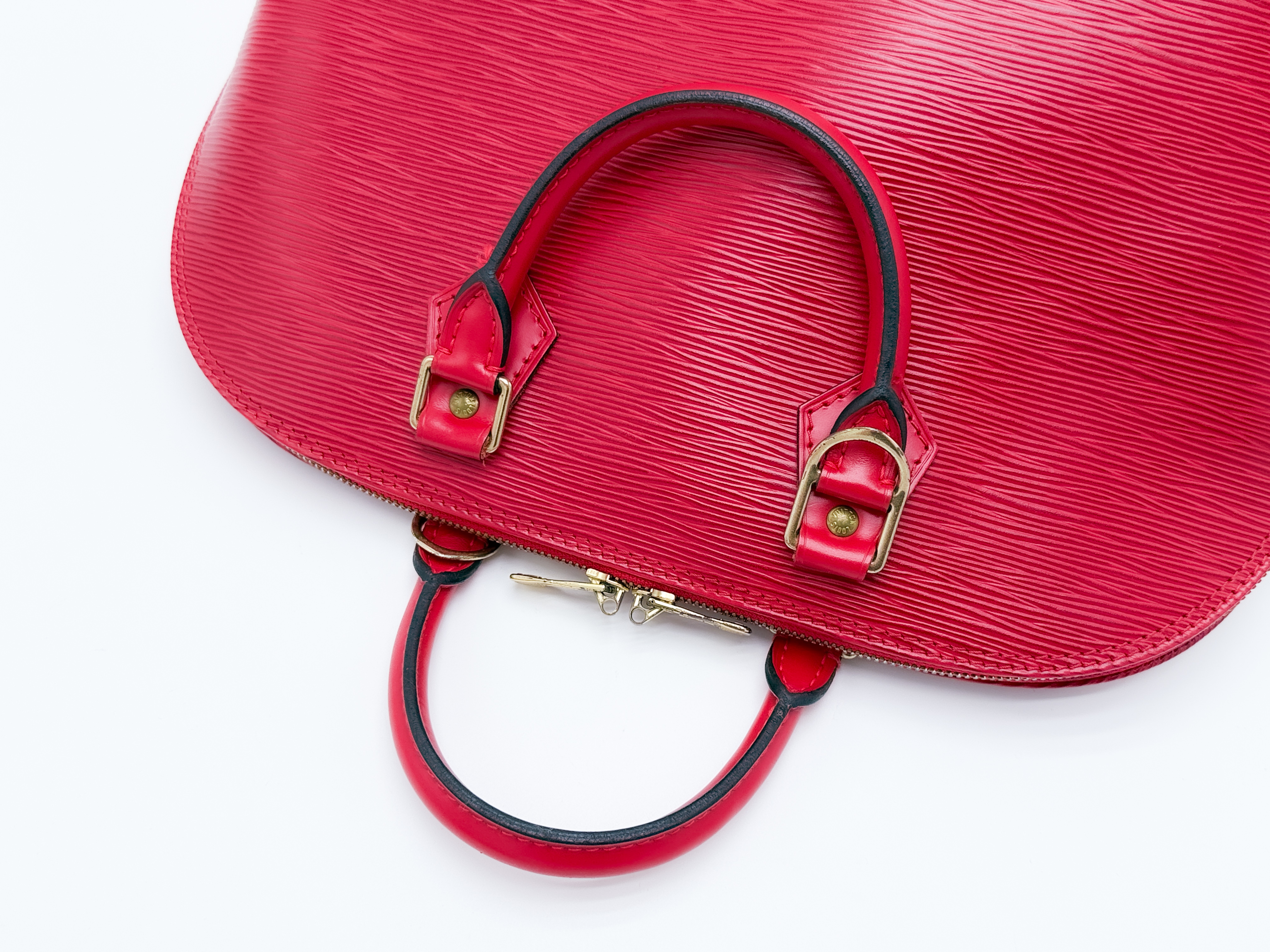 Epi M52147 Alma PM with strap, Castilian Red, MI0976 handbag — view 7