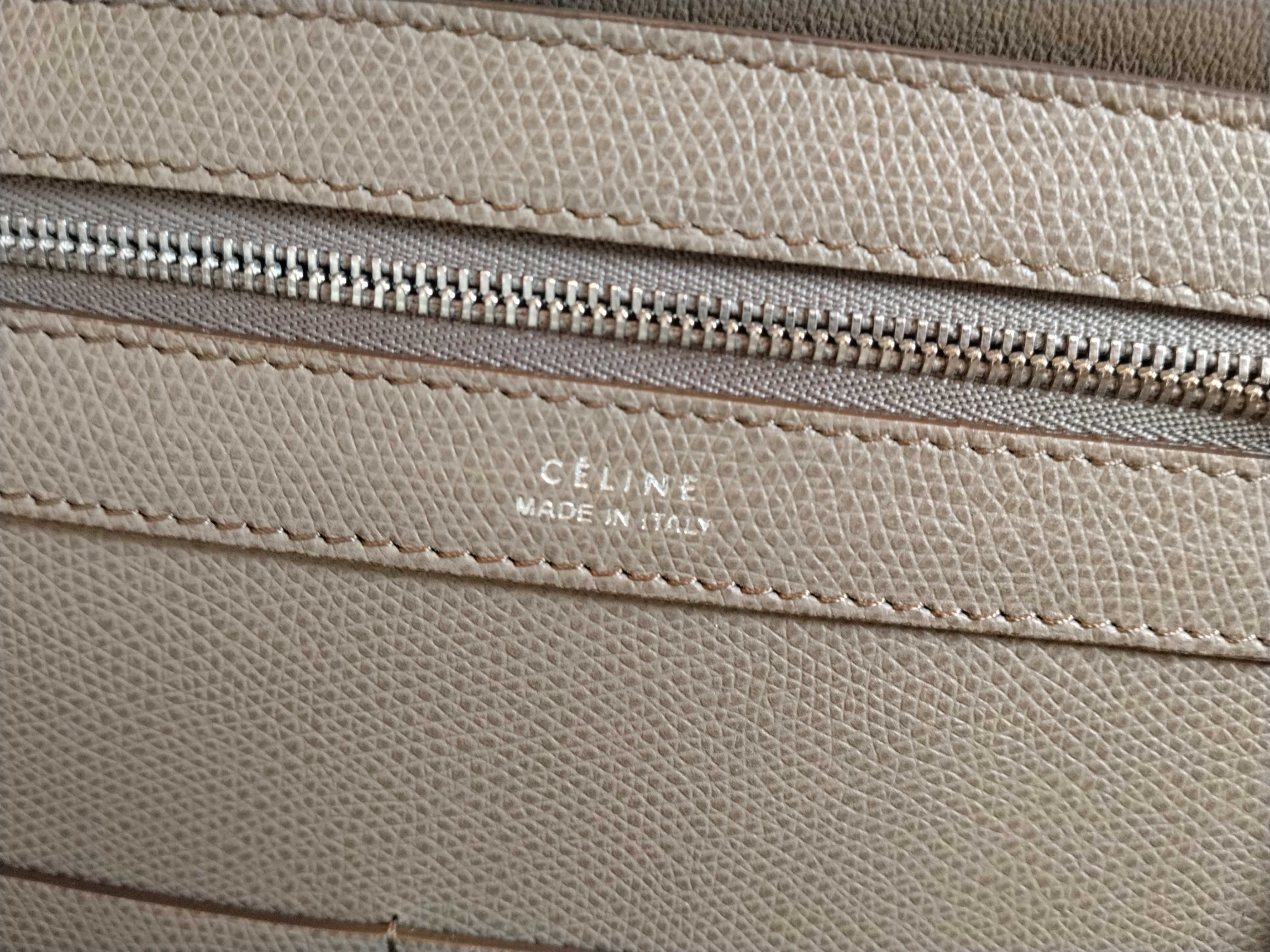 Cabas Phantom Small Leather Tote Bag — view 10