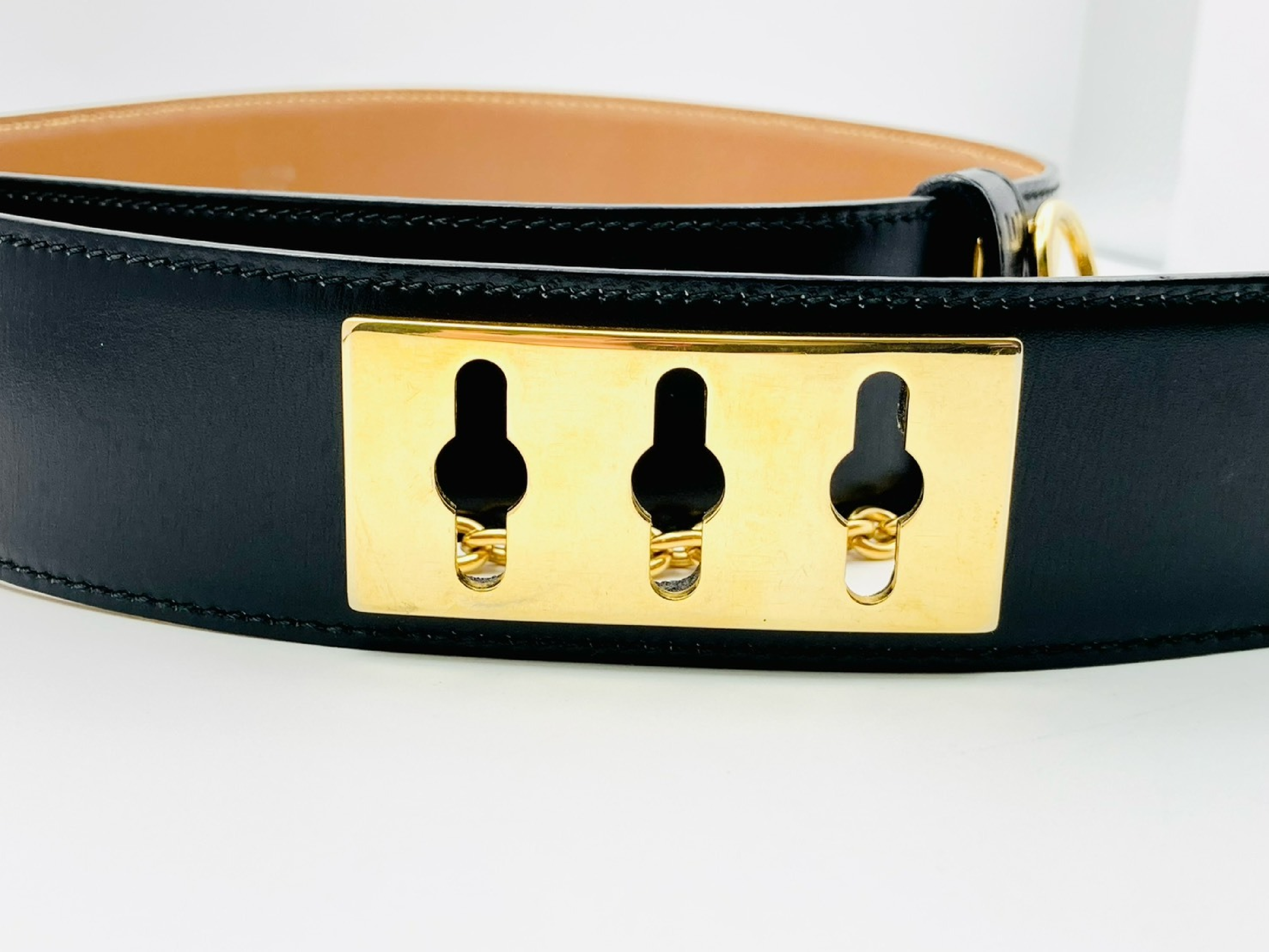 Logo Toggle Chain Leather Belt #65 Black x Gold Belt — view 4