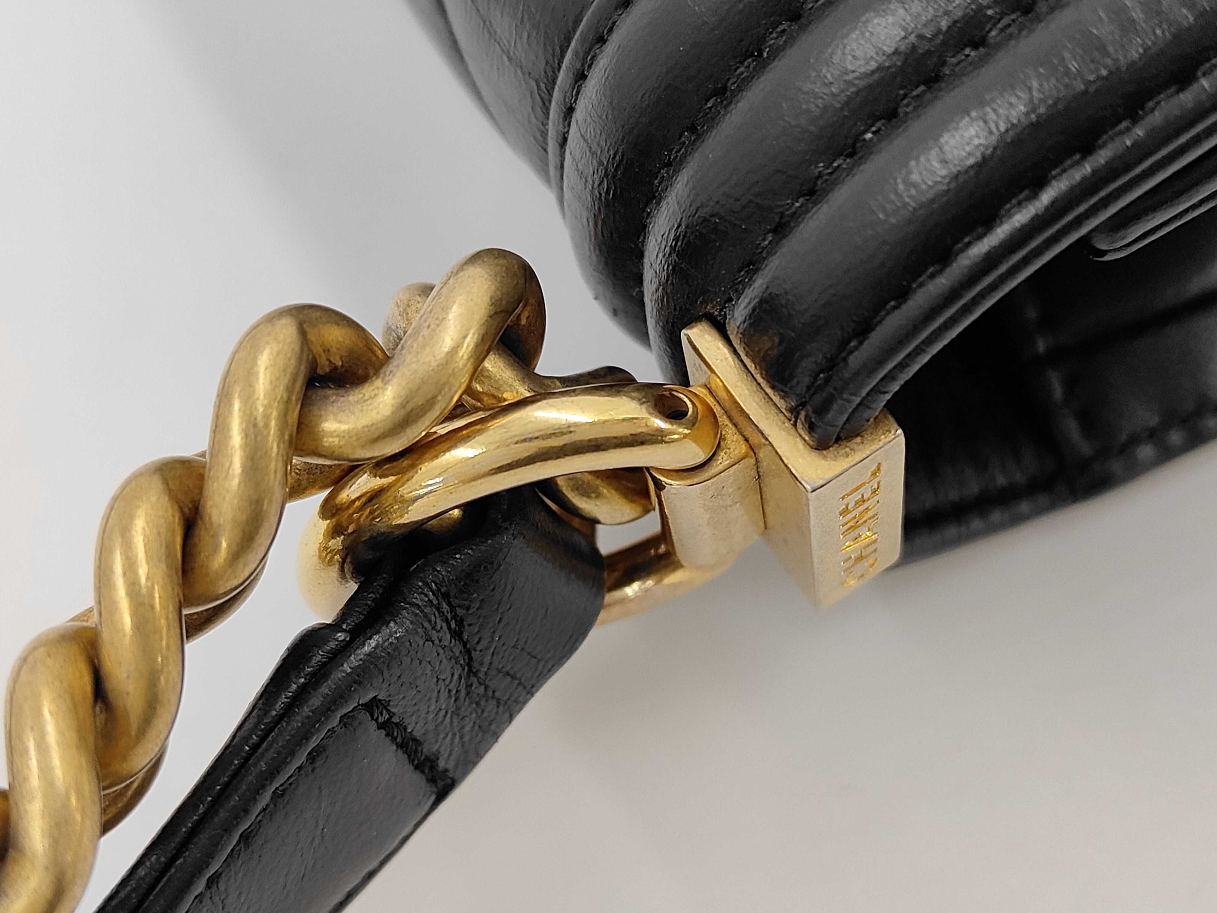 Boy Chanel 25 Lambskin Shoulder Bag — view 7