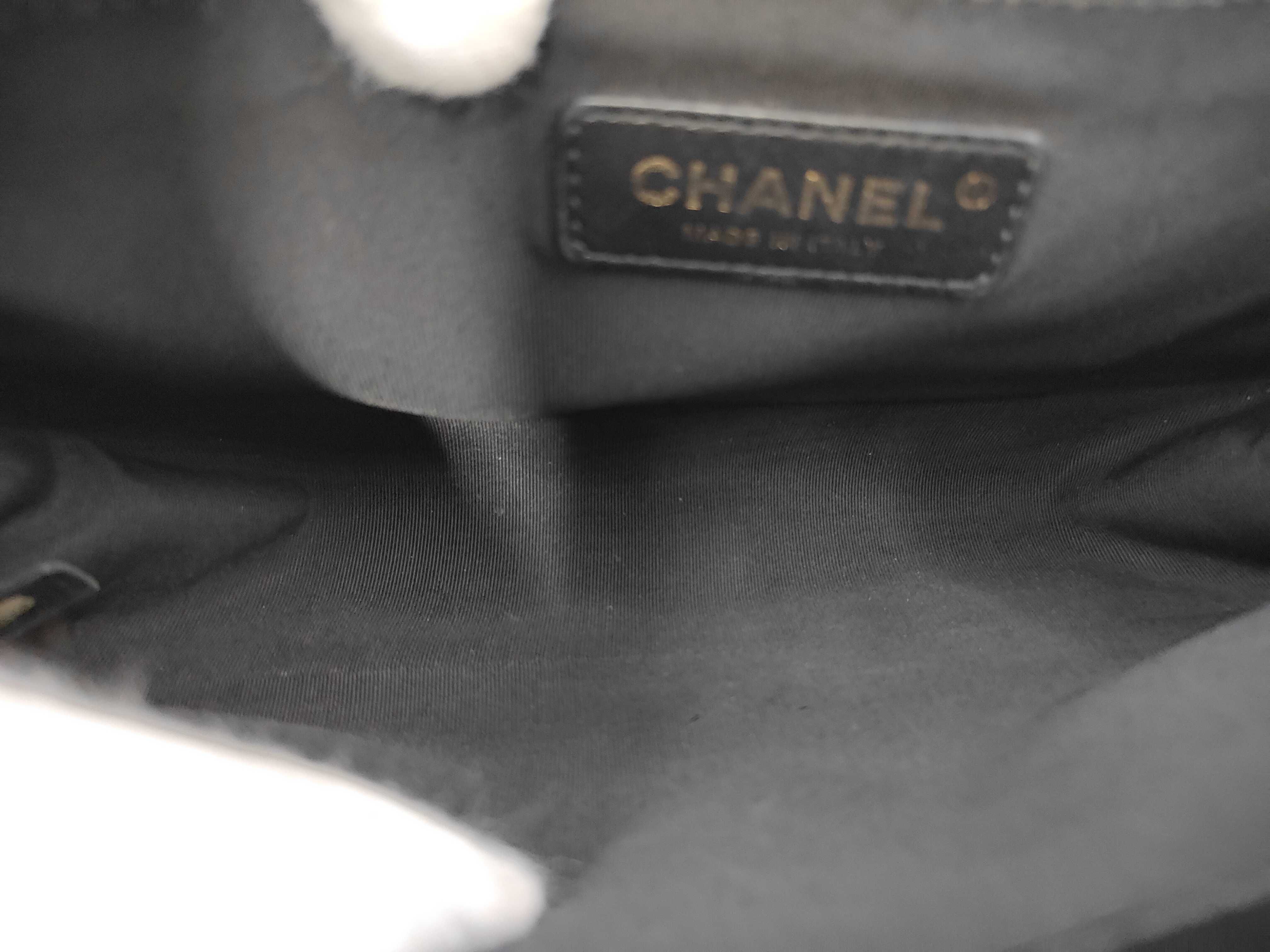 Boy Chanel 25 Lambskin Shoulder Bag — view 8
