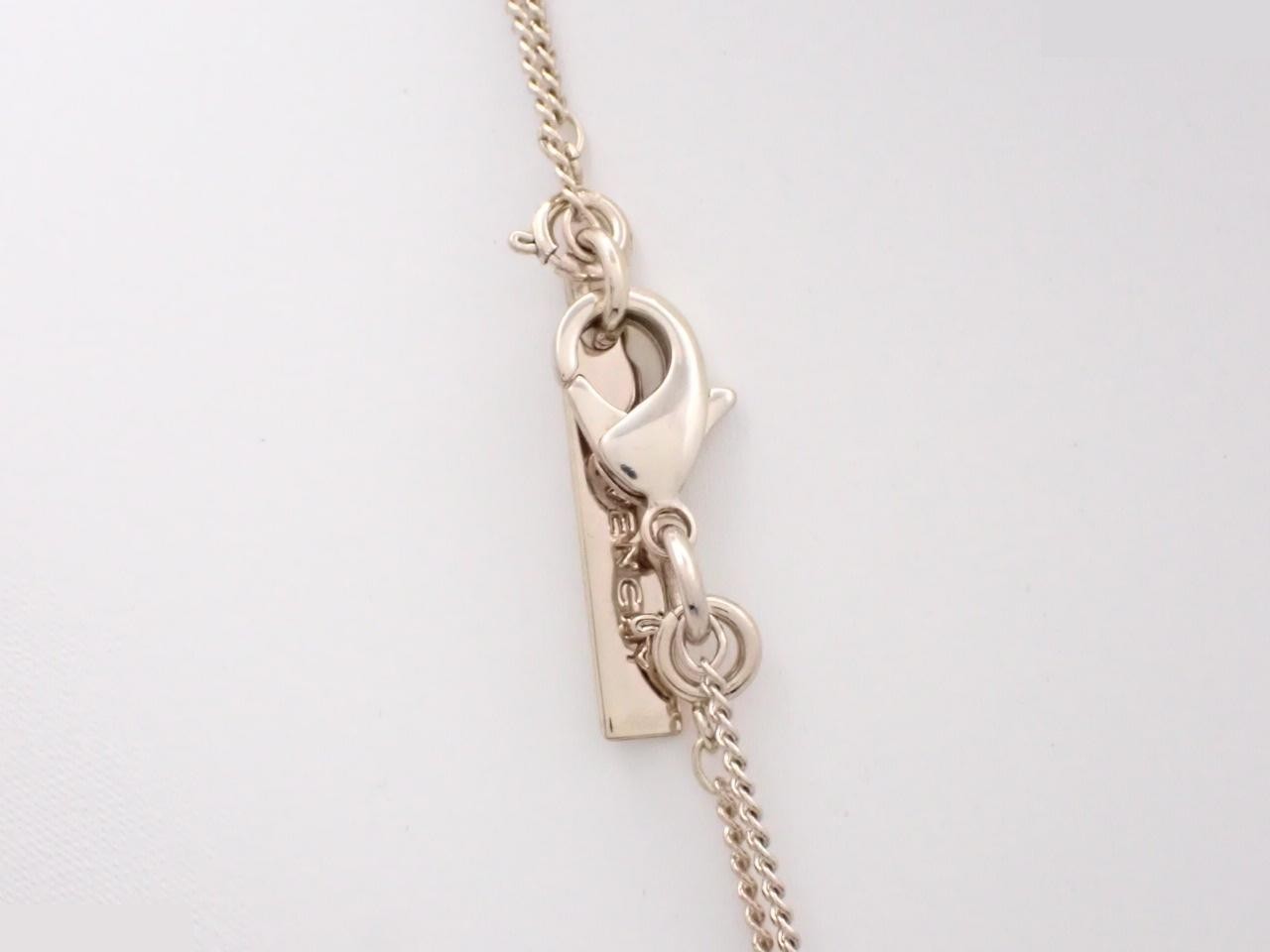 Sharktooth Necklace Pendant, Double Loop Top, 2.7cm wide — view 2
