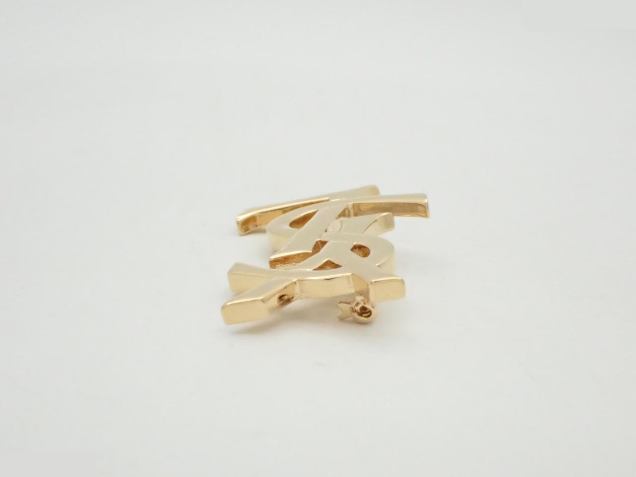 GP Brooch — view 3