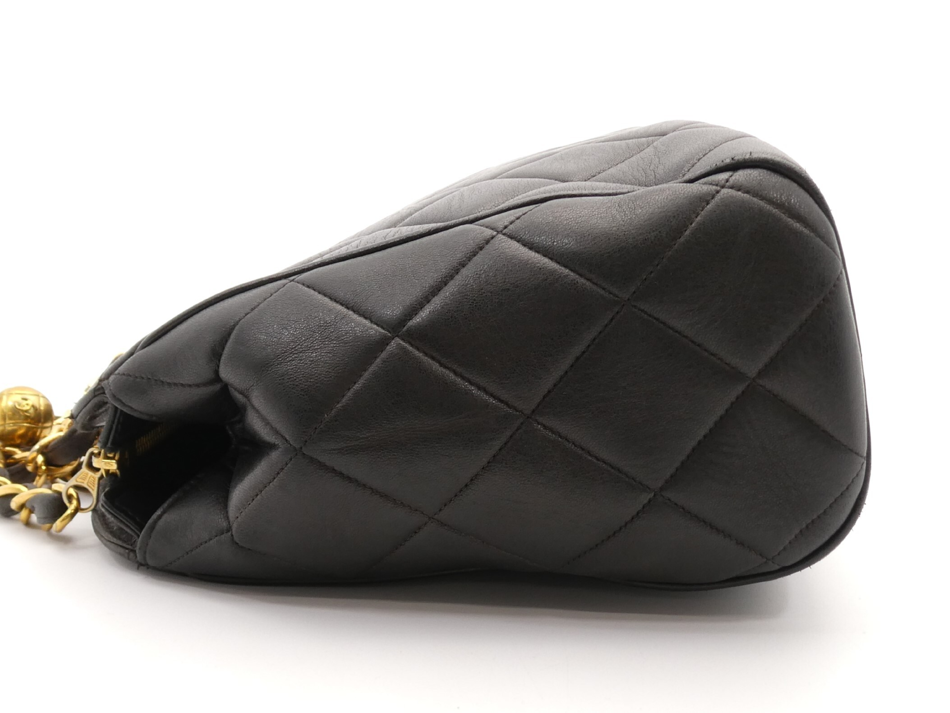 Matelassé Leather Chain Shoulder Bag — view 4