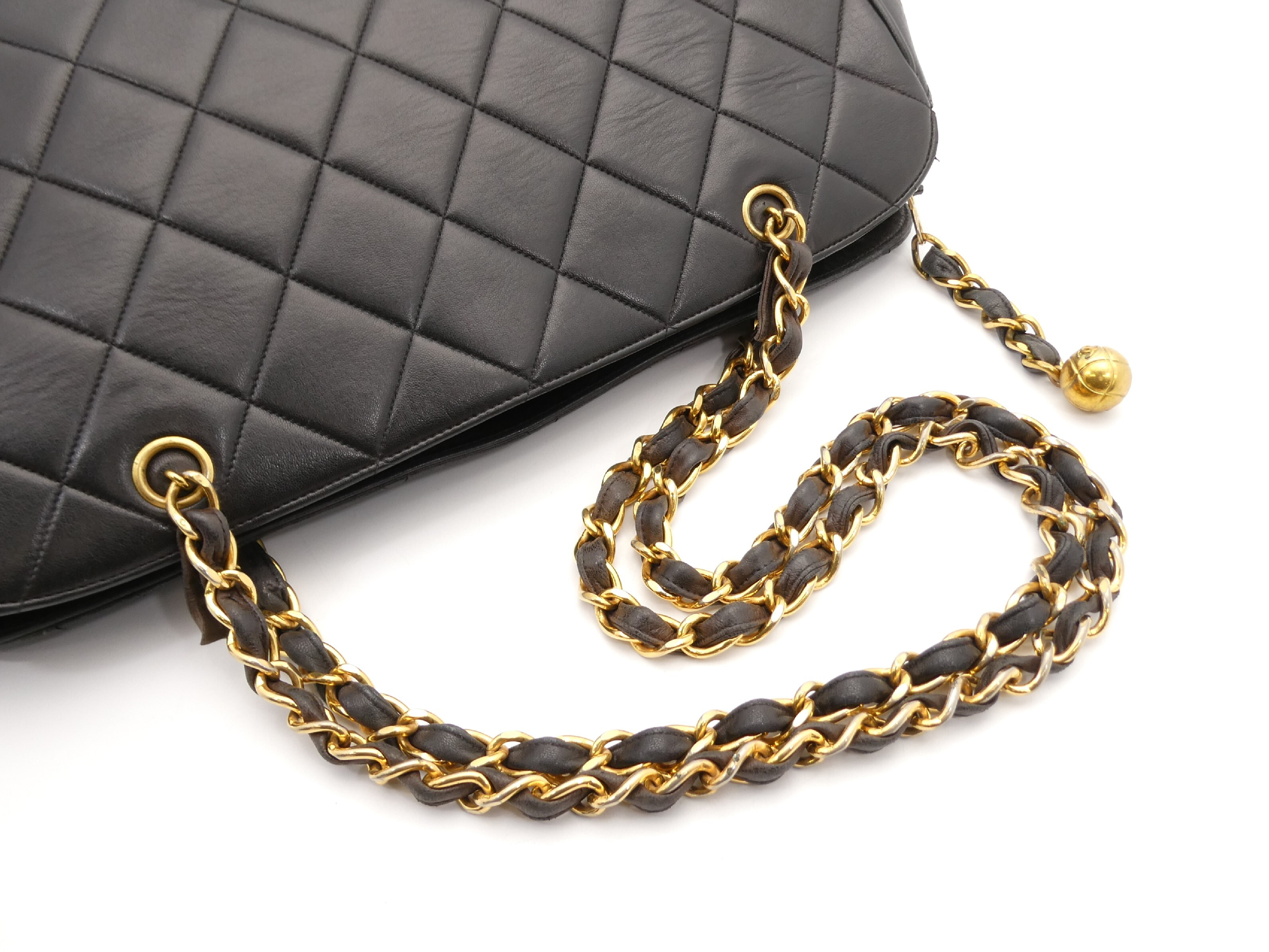 Matelassé Leather Chain Shoulder Bag — view 6