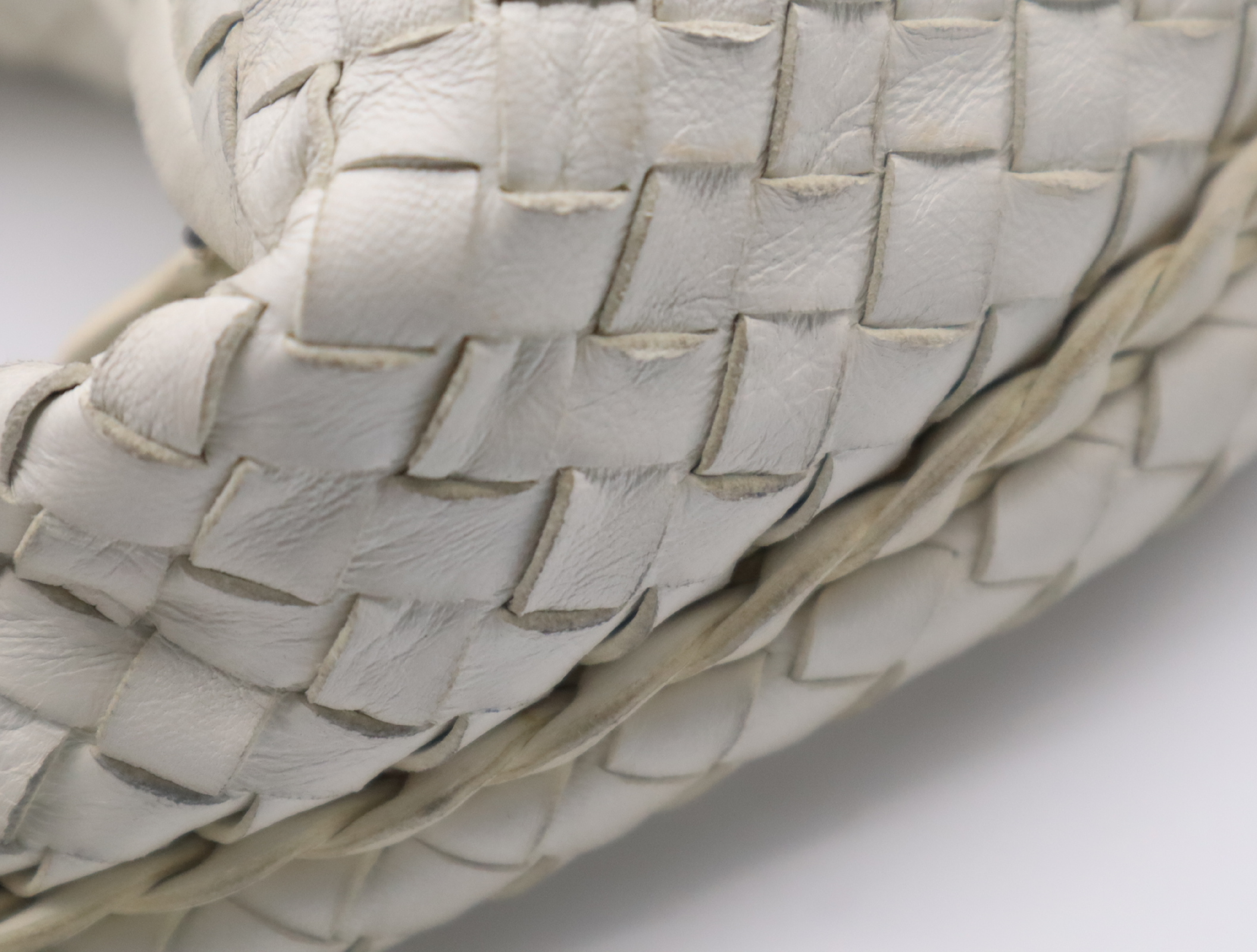 Leather Intrecciato Hobo Bag White Tote Bag — view 10