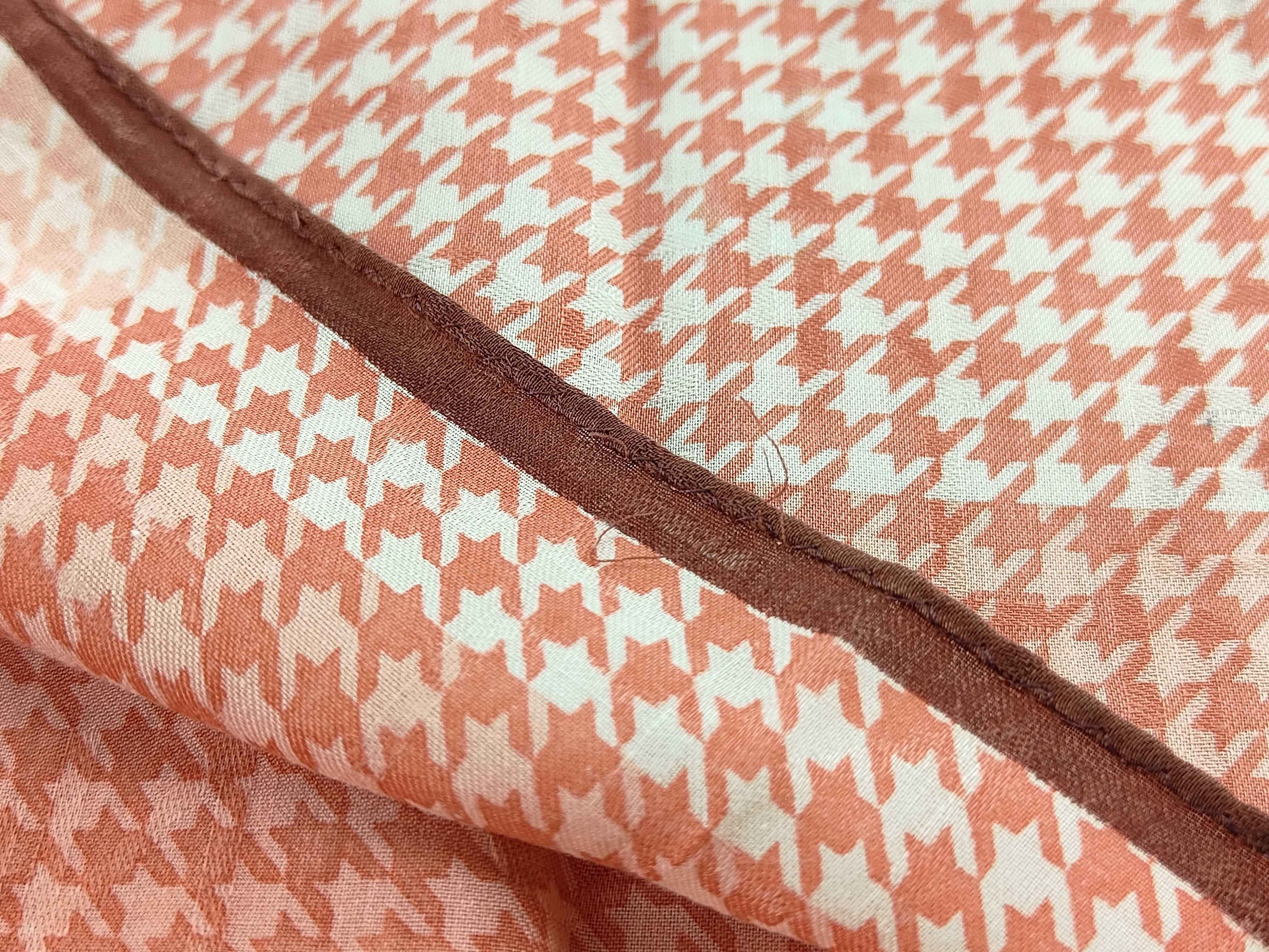 scarves and other accessories — view 11