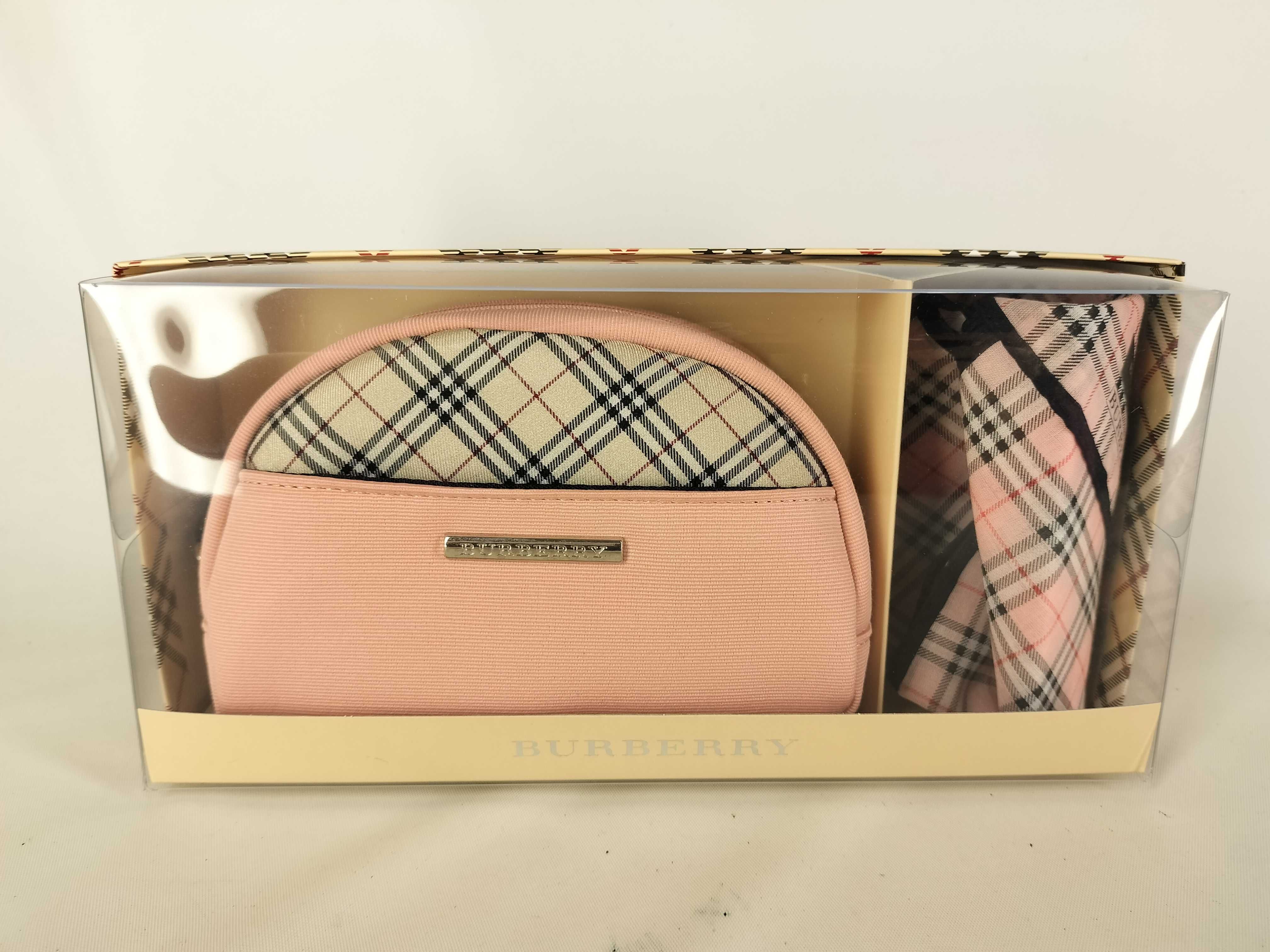 pouch, handkerchief, Nova Check pattern, with box, and other accessories.