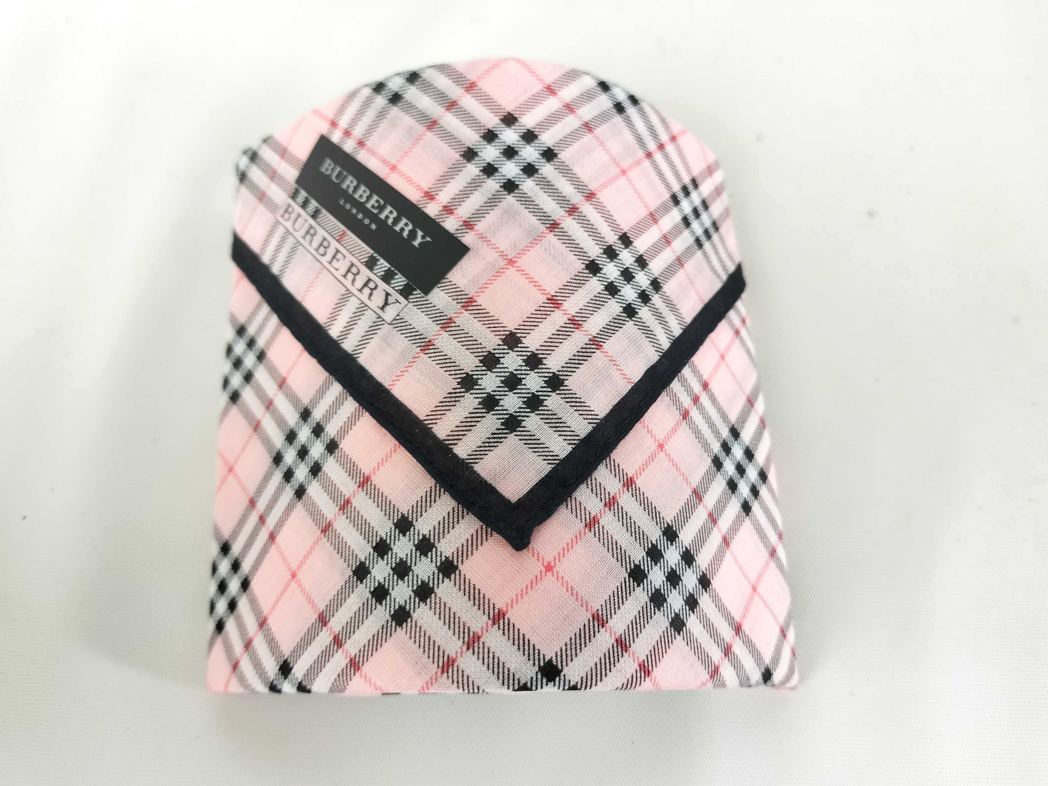 pouch, handkerchief, Nova Check pattern, with box, and other accessories. — view 6