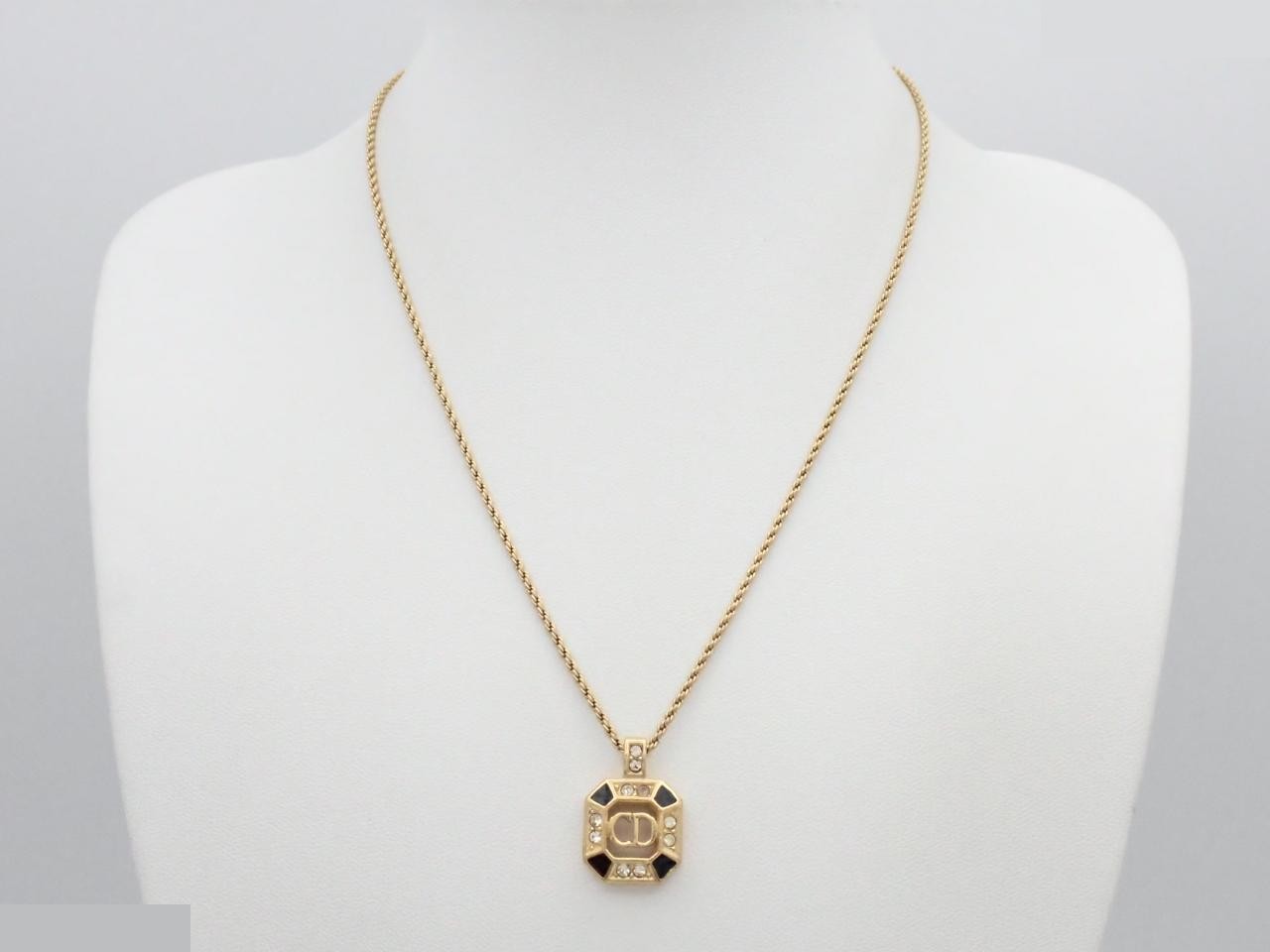 Other lines: Precious metals, necklaces, pendants, chain approximately 44cm — view 3