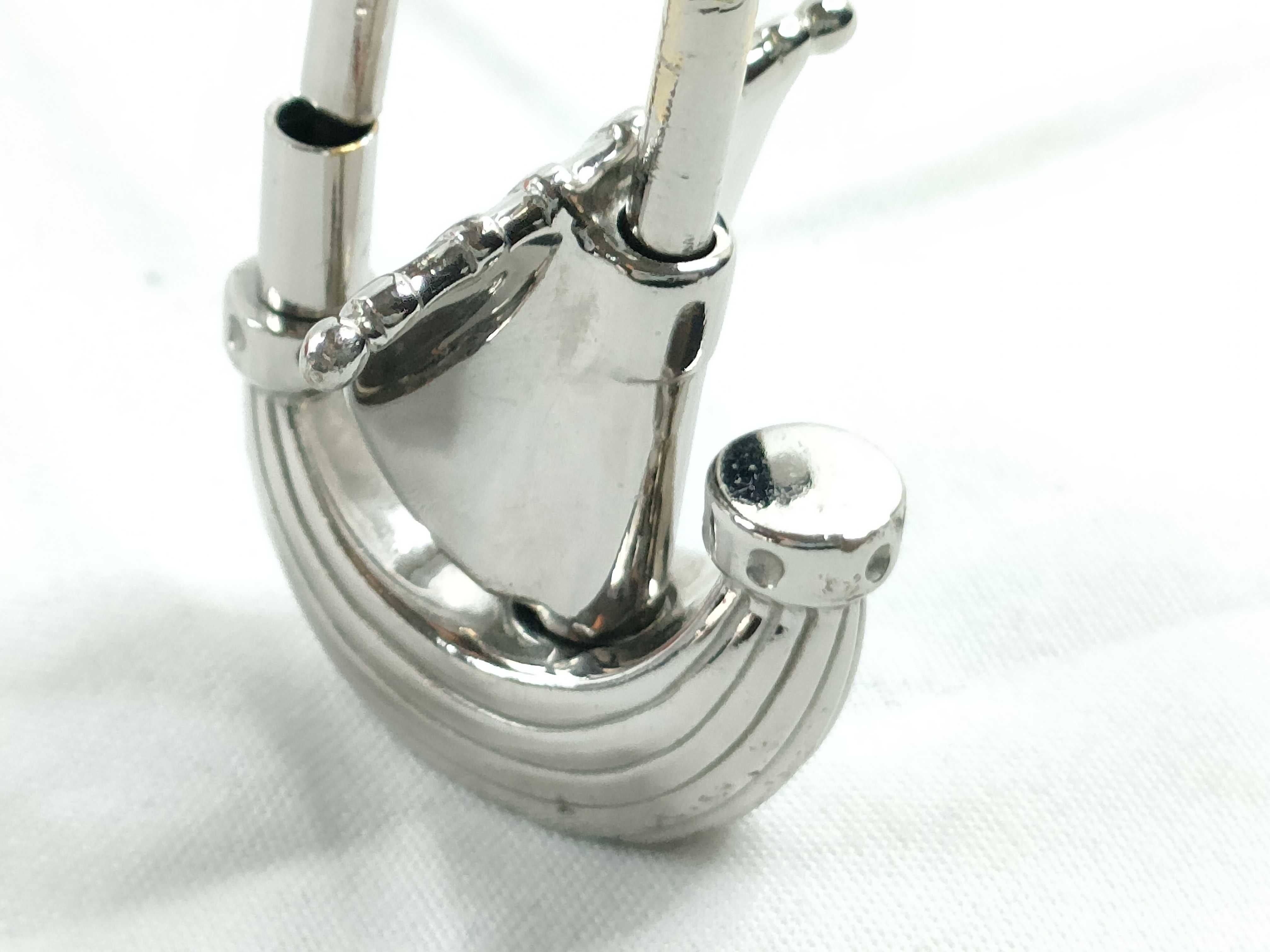 Cadena Charm Yacht 2006 Limited Edition Charm — view 7