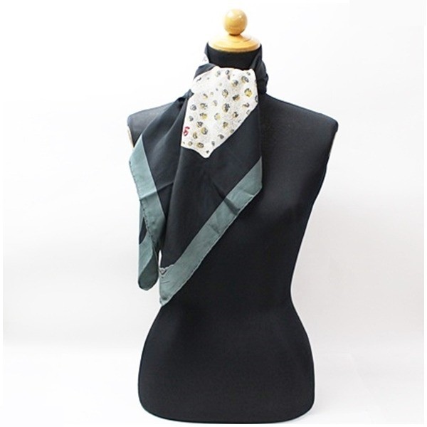 scarf, black and gray — view 3