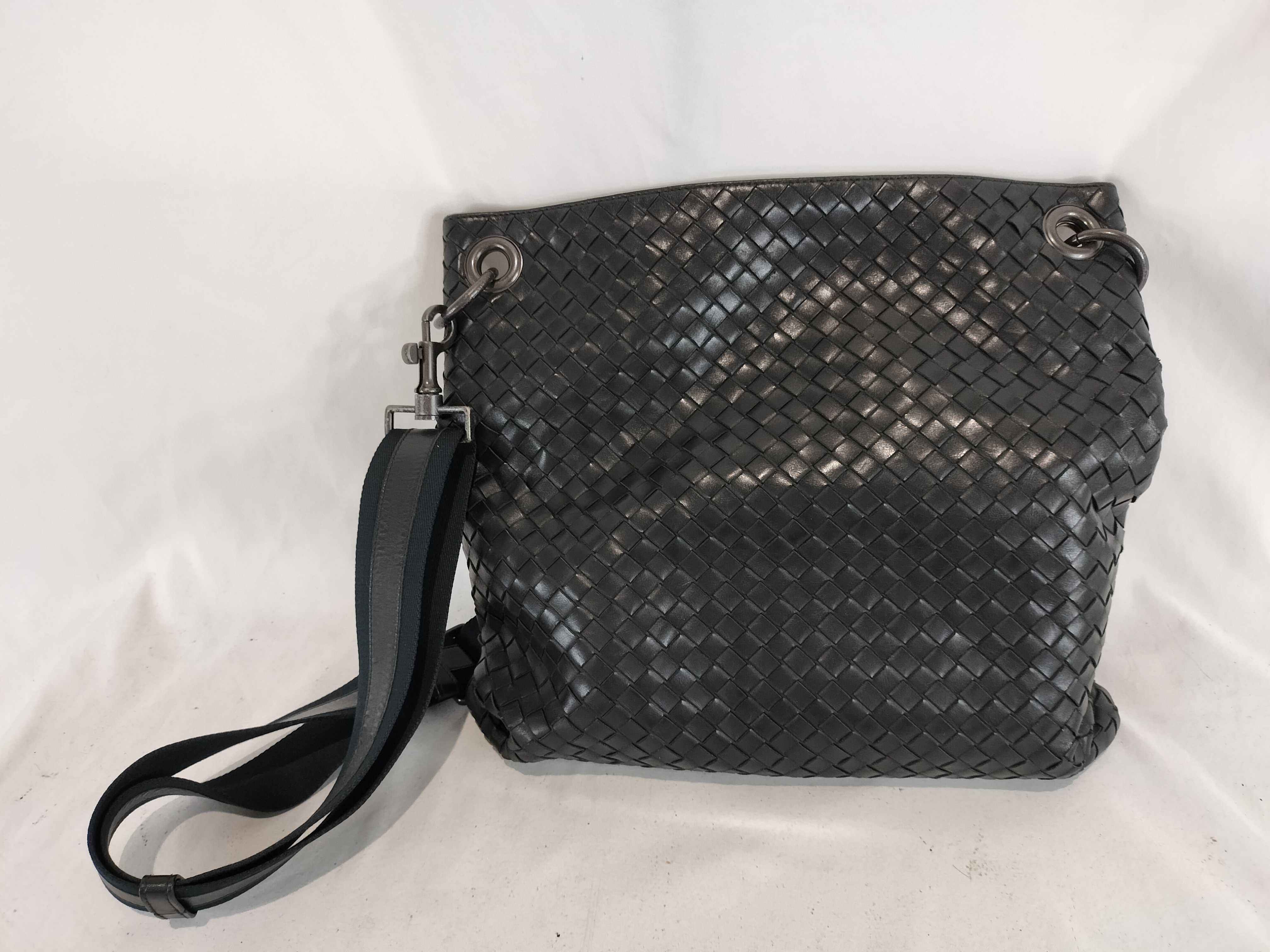 Intrecciato Shoulder Bag