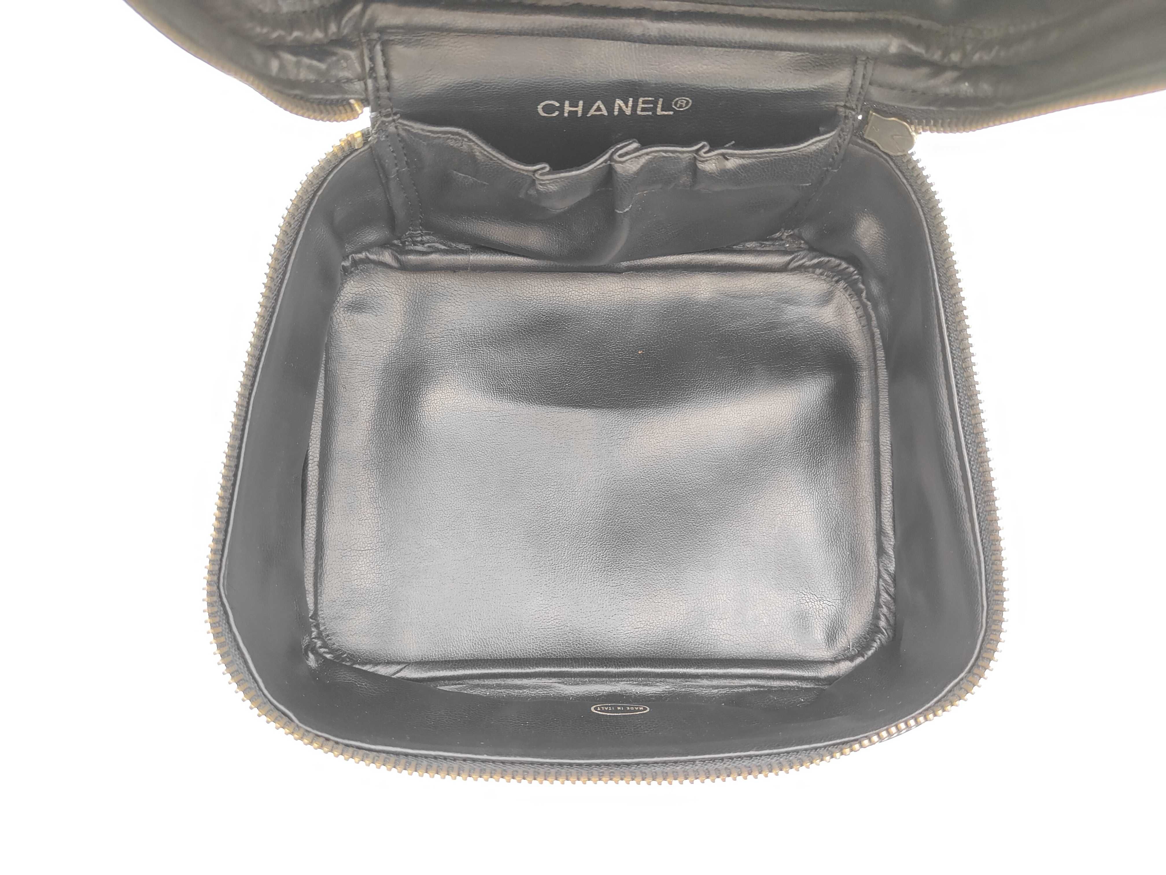 Bicolore Vanity Bag — view 9