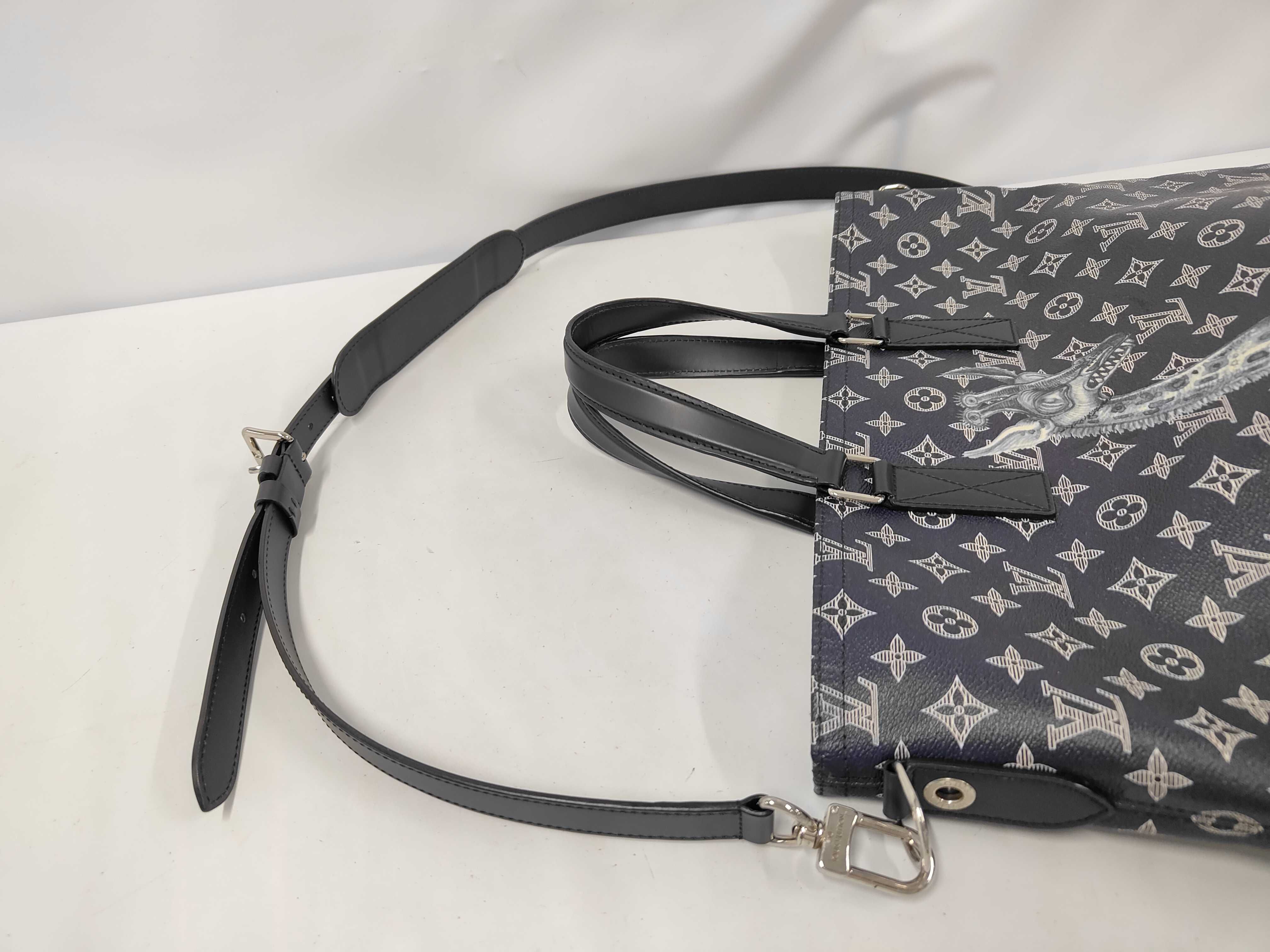 2-Way Monogram M54127 Savannah Chapman Tote Bag — view 5