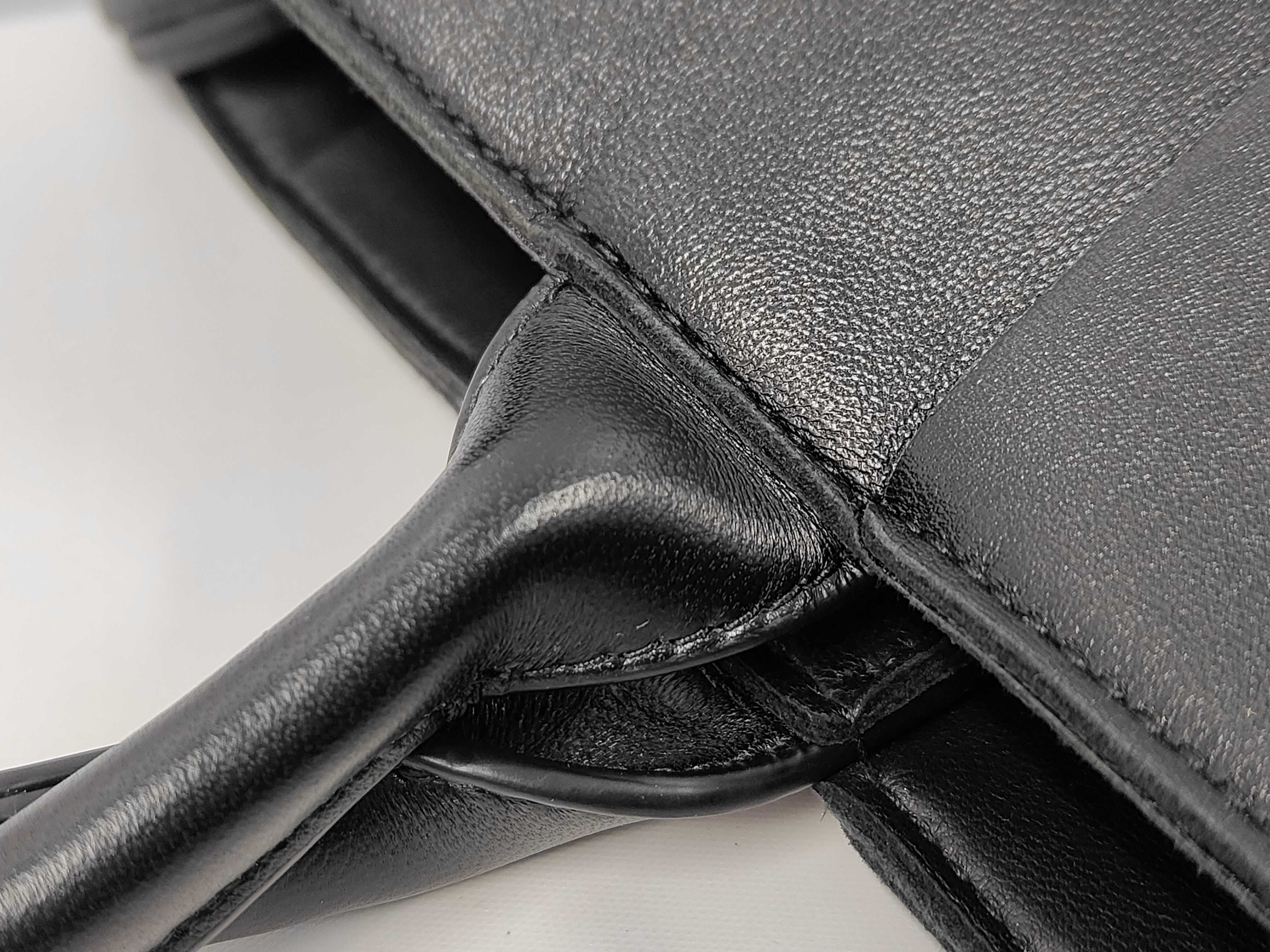 Arco Tote Bag Maxi Intrecciato Leather Black Tote Bag — view 6