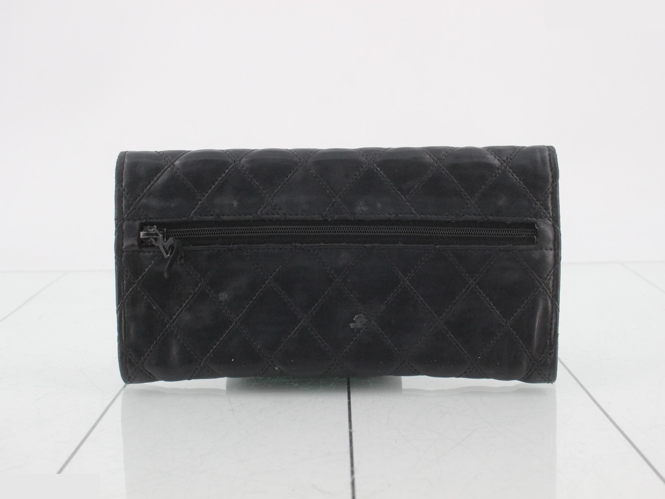 Matelassé (bags) and wallets — view 2