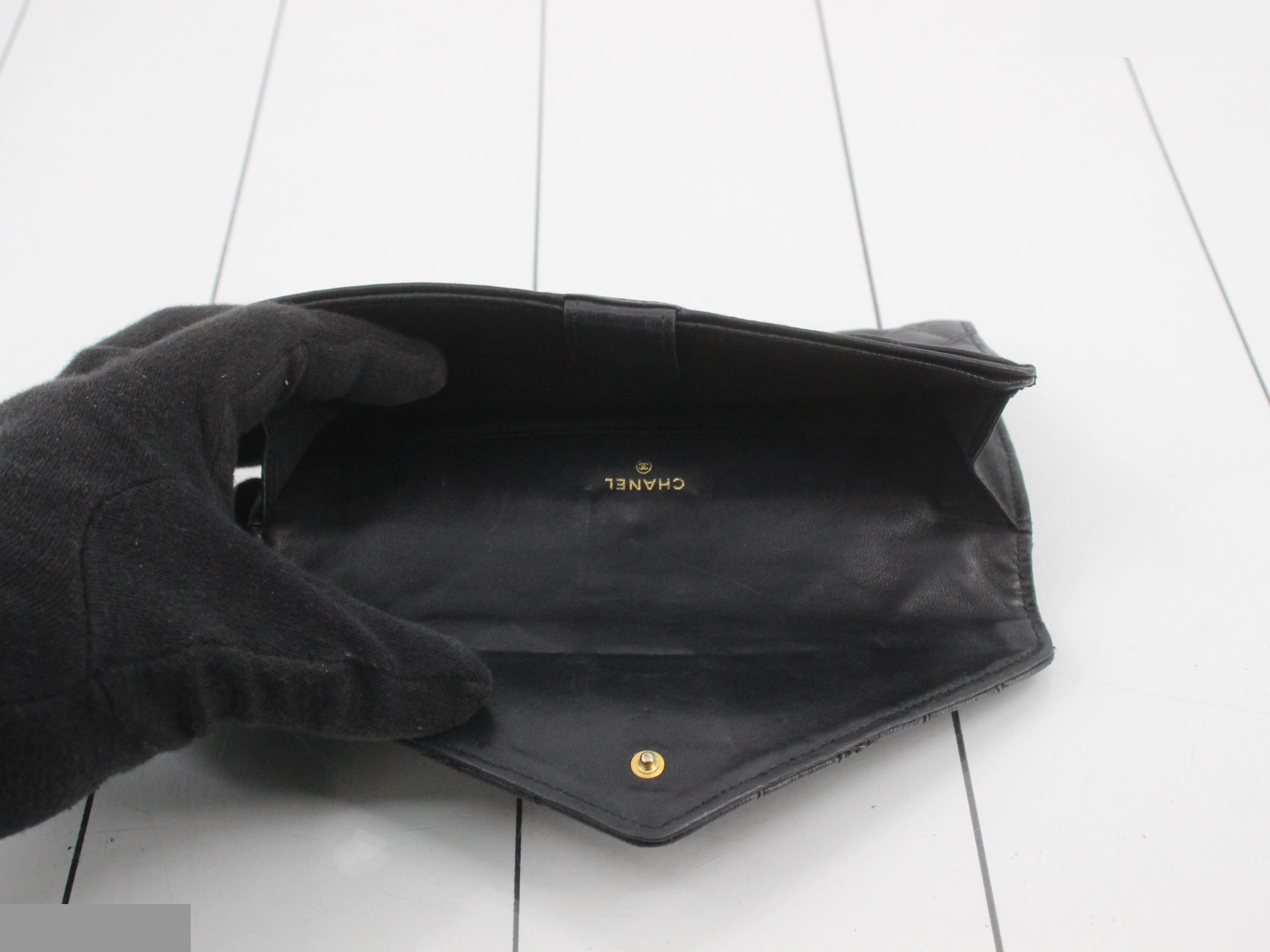 Matelassé (bags) and wallets — view 4